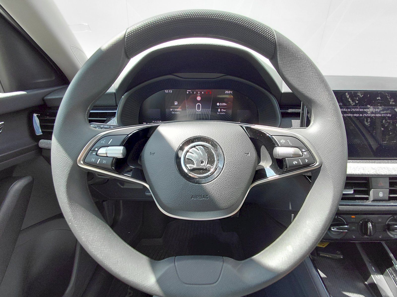 Škoda Scala, 1.0 TSI 70kW Selection - fotka 5