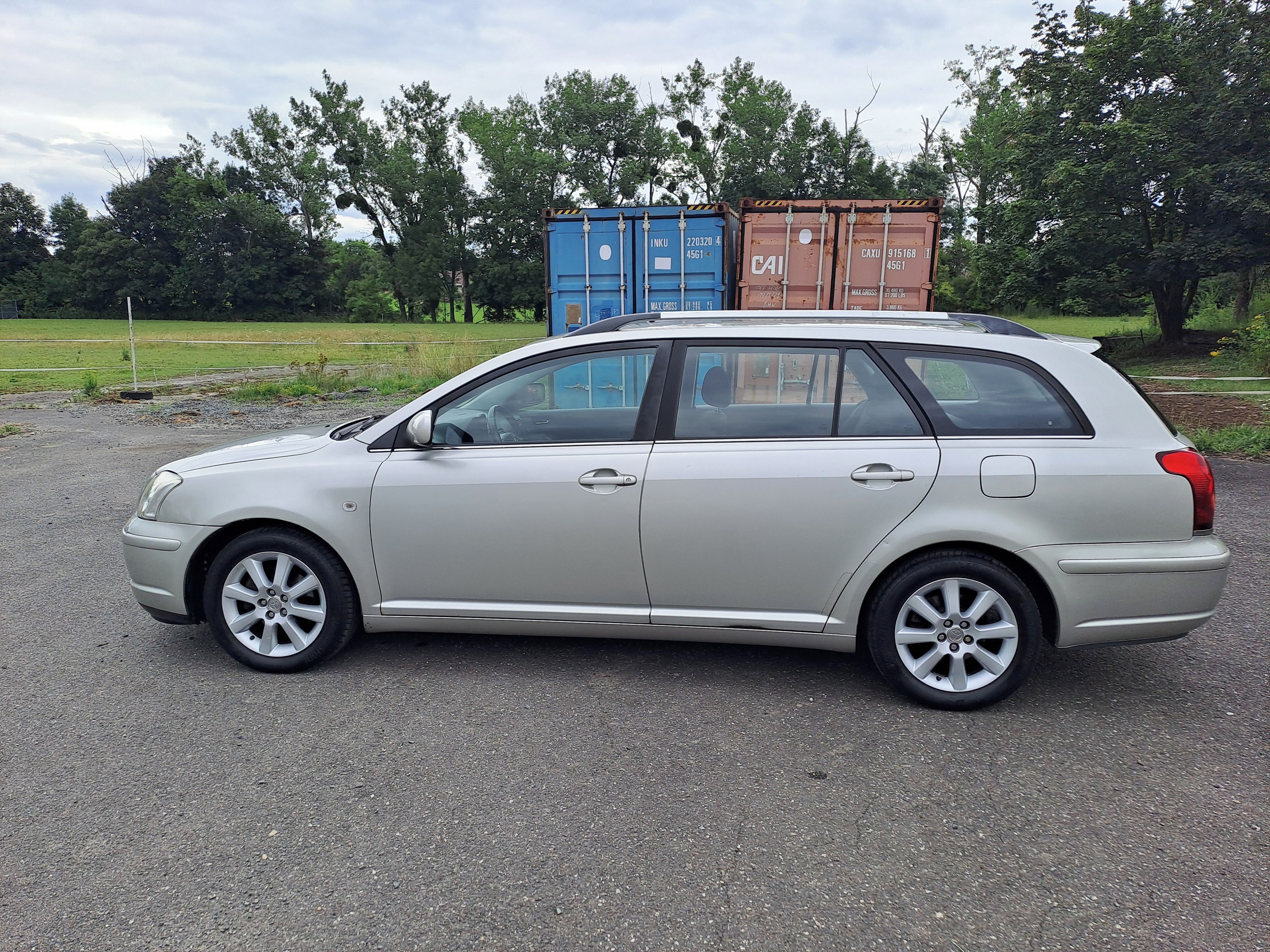 Toyota Avensis, Toyota Avensis Combi T25 1,8 - fotka 5