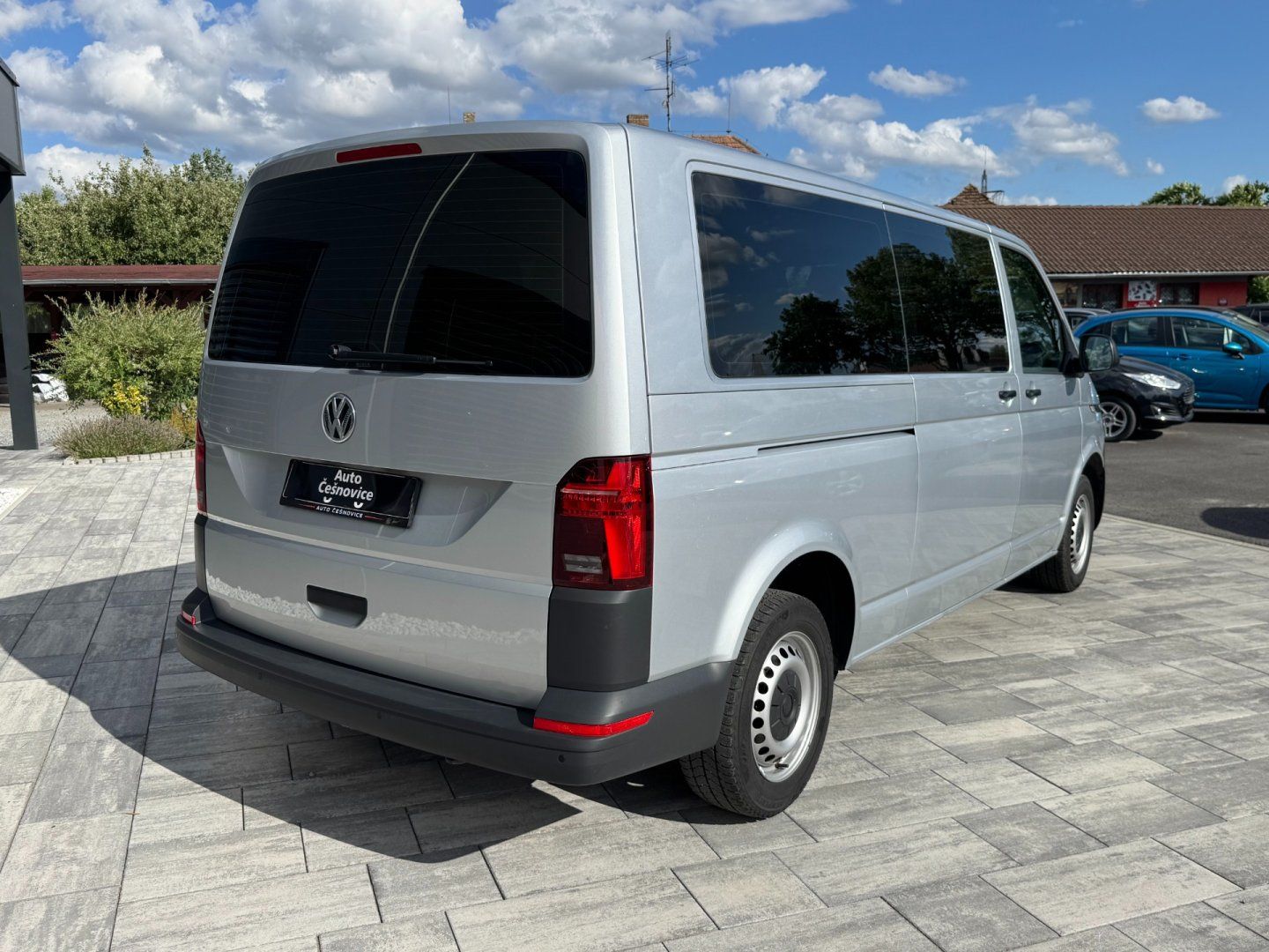 Volkswagen Transporter, LR 2.0 TDI 103kW 4Motion - fotka 5