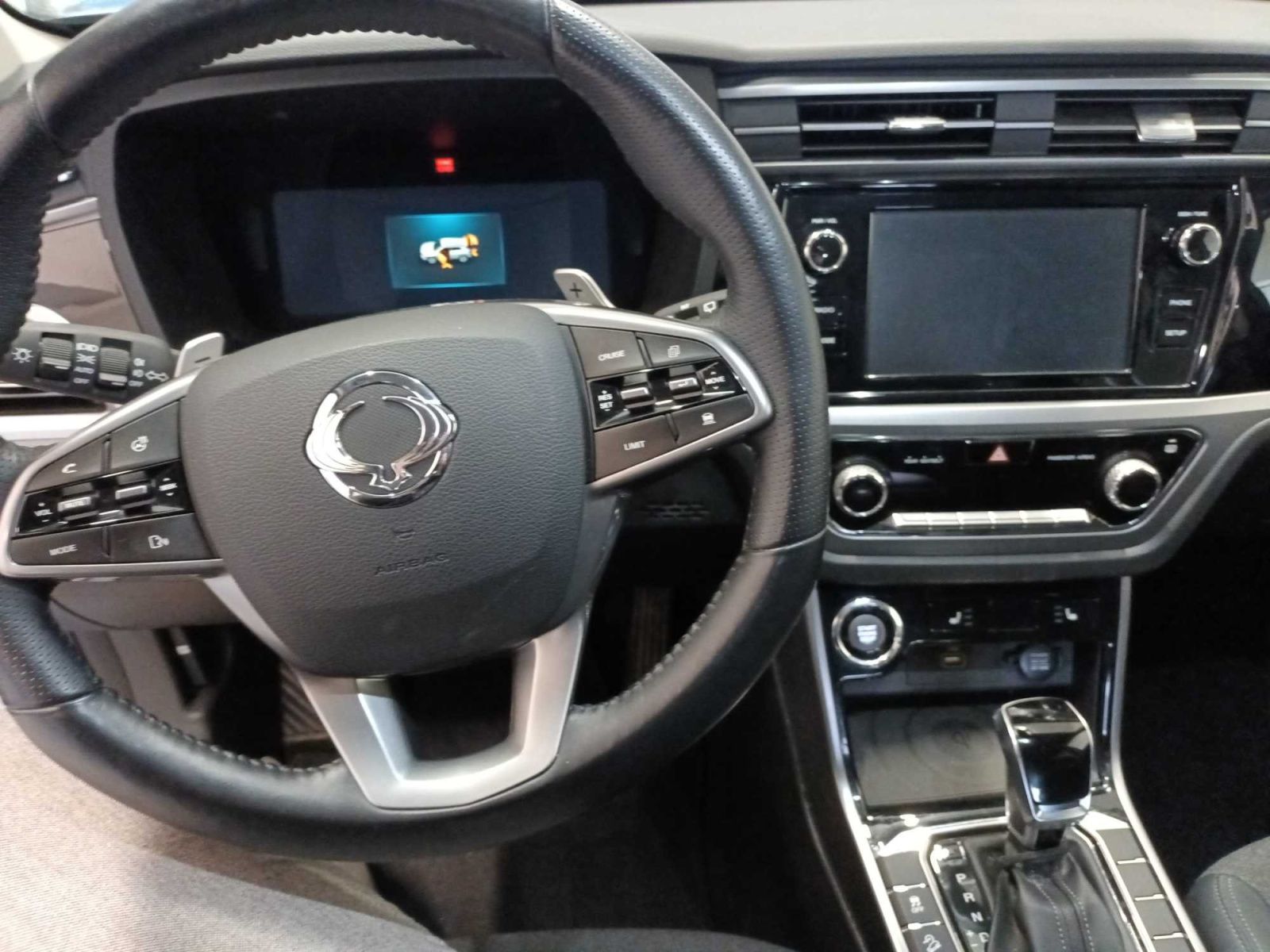 SsangYong Korando, 1.5 T-GDI, 4X4, Automat - fotka 3