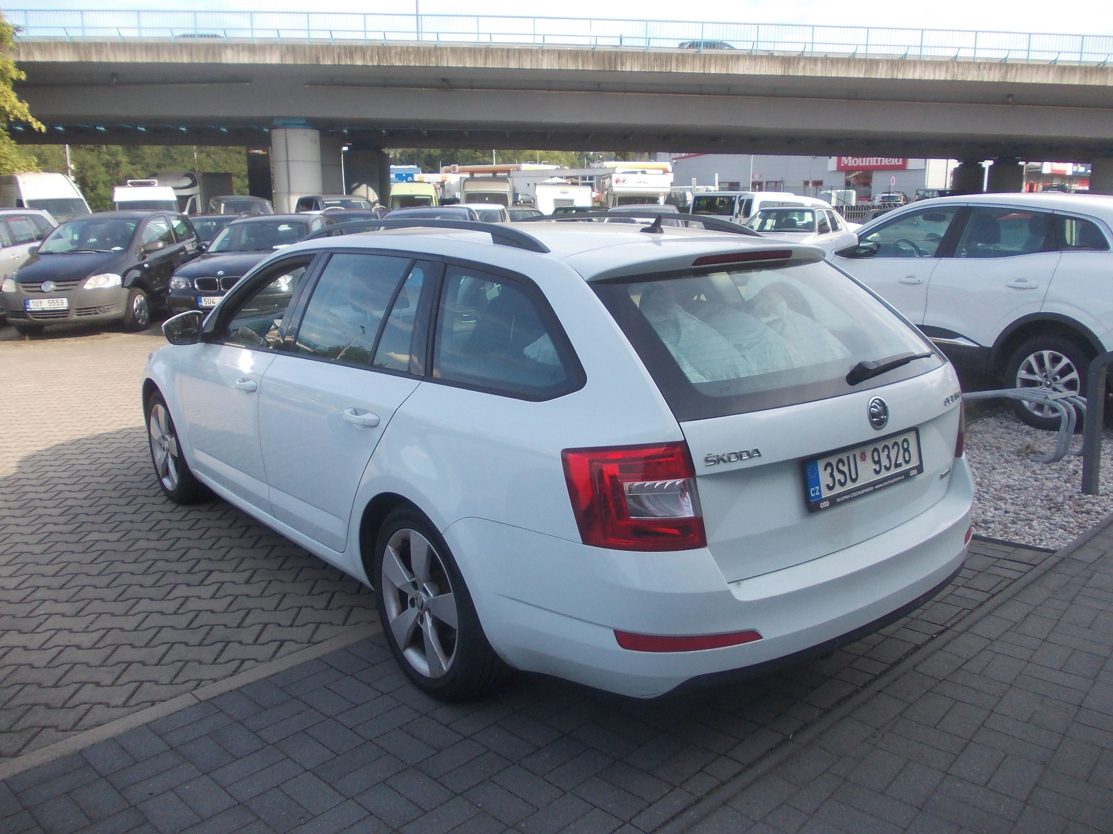 Škoda Octavia, III 1.4 CNG - fotka 4
