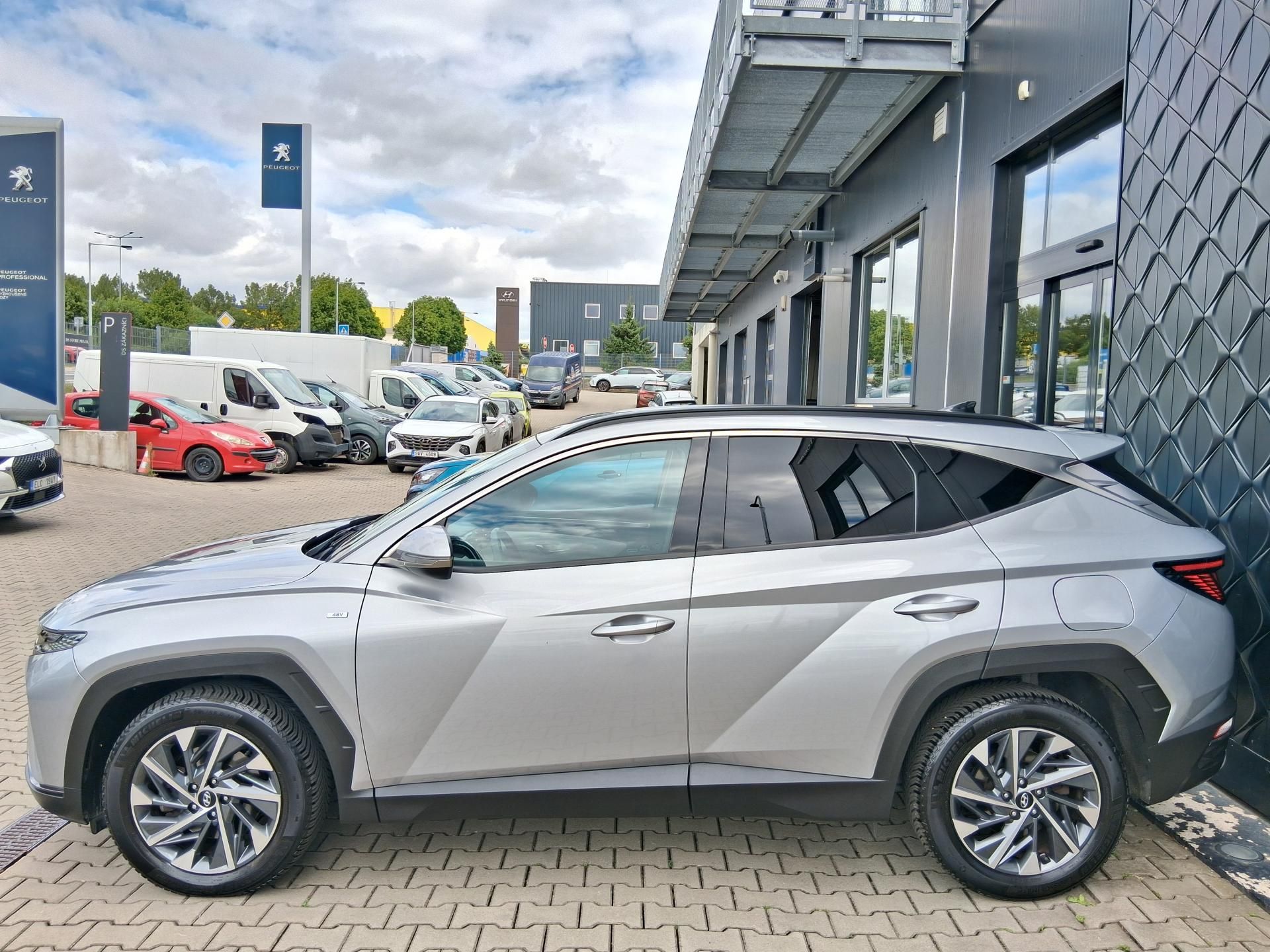 Hyundai Tucson, SMART 1.6 T-GDi 110 kW - fotka 4