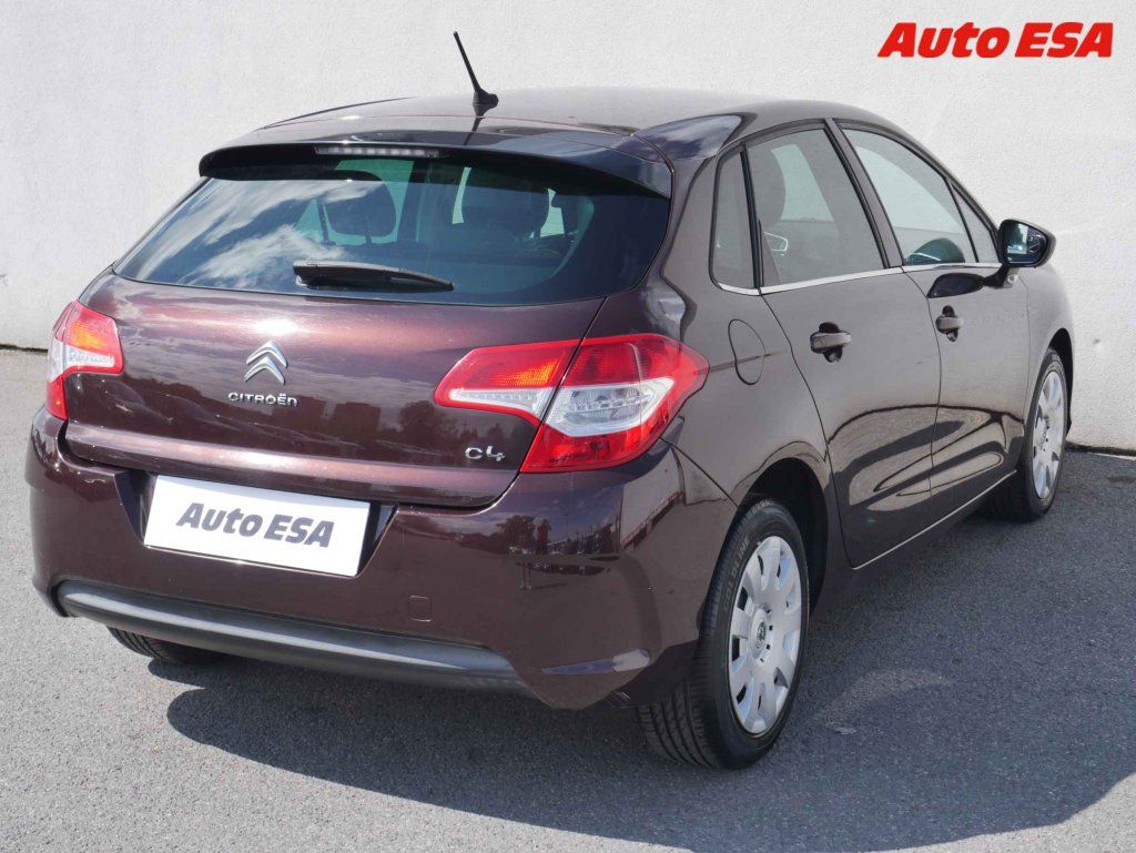 Citroën C4, 1.4 VTi,ČR - fotka 4