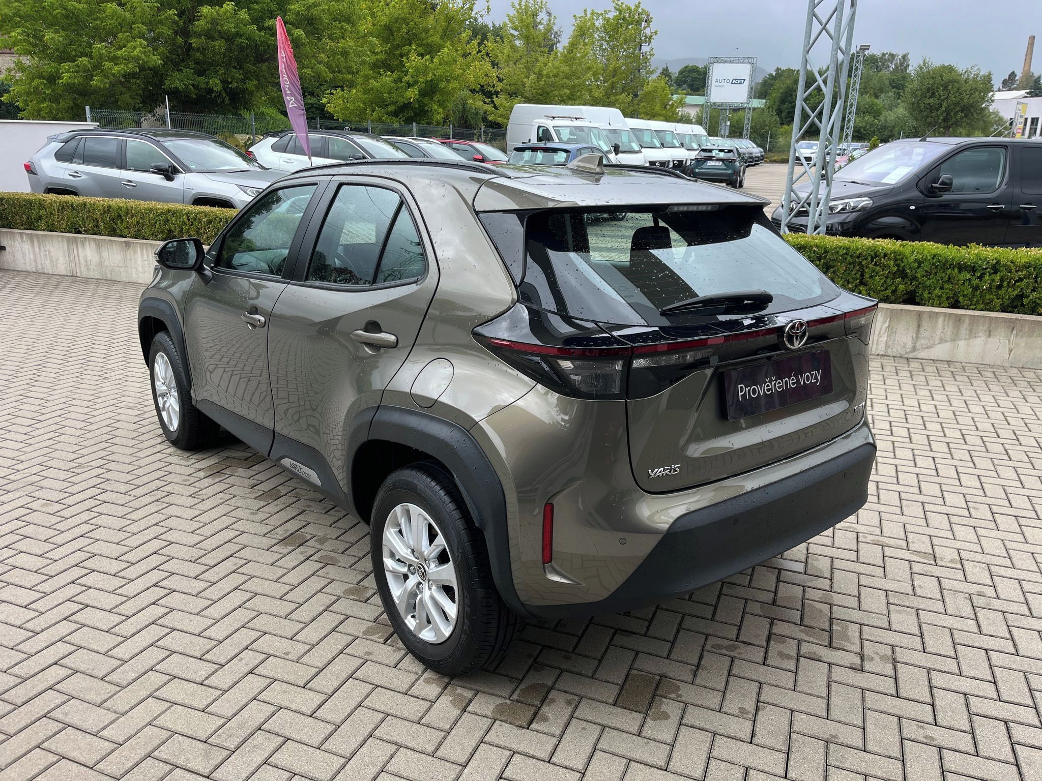 Toyota Yaris Cross, 1.5 Hybrid e-CVT Comfort - fotka 4