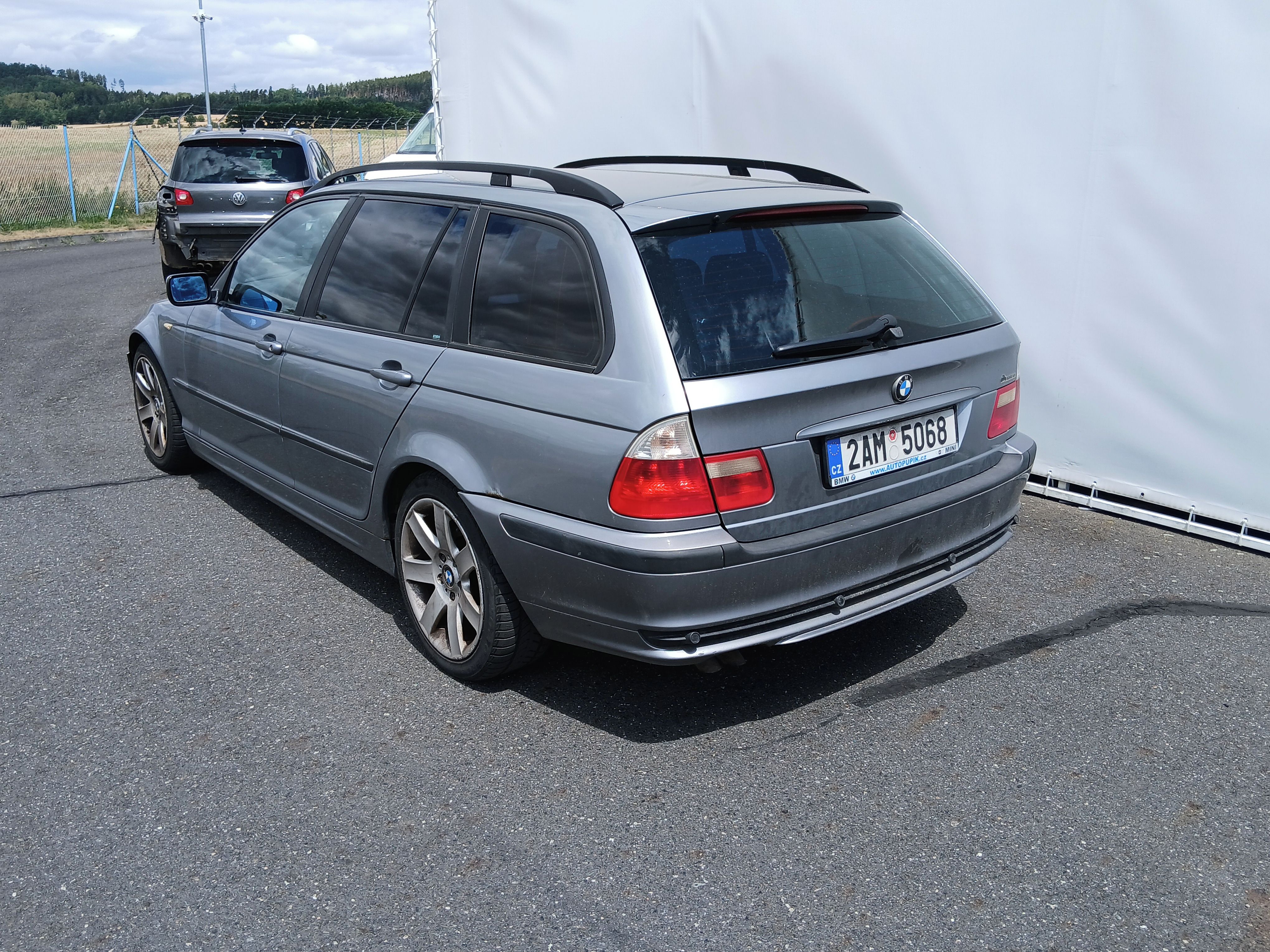 BMW Řada 3, E 46 330D - fotka 4