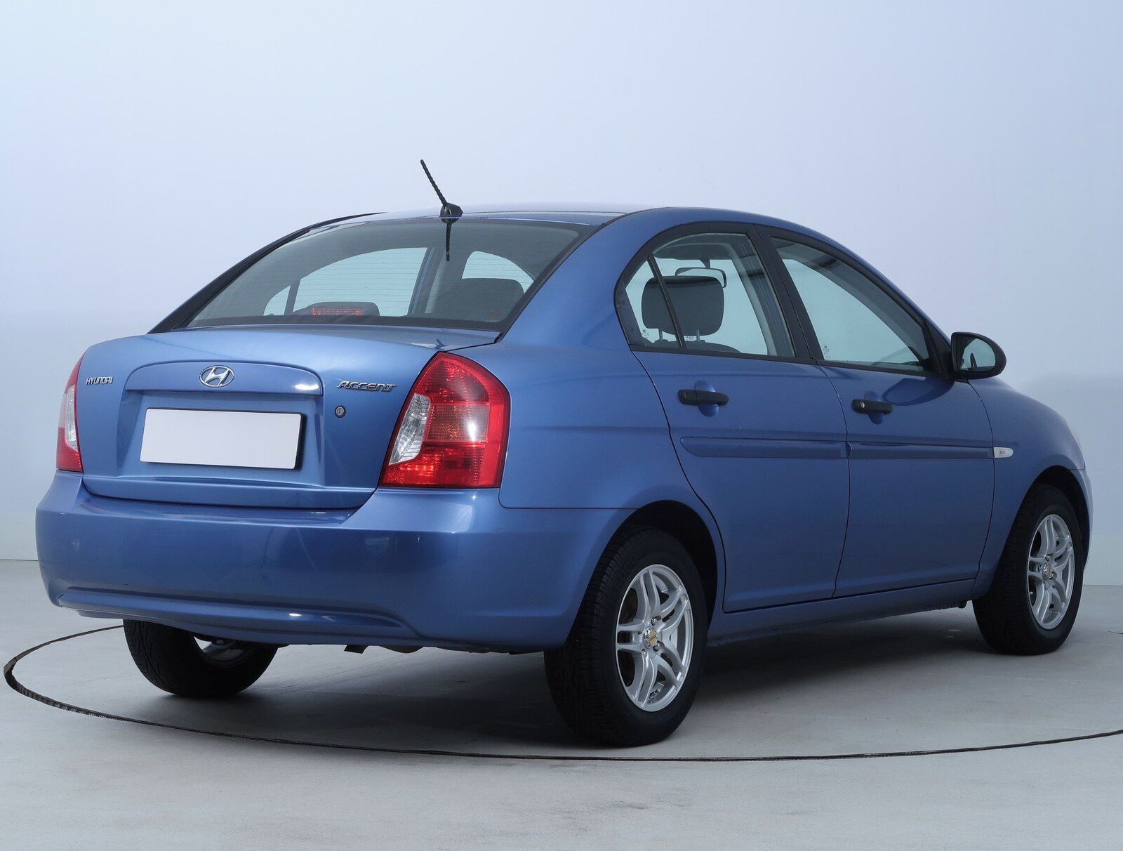 Hyundai Accent, 1.4i, po STK, jezdí výborně - fotka 5