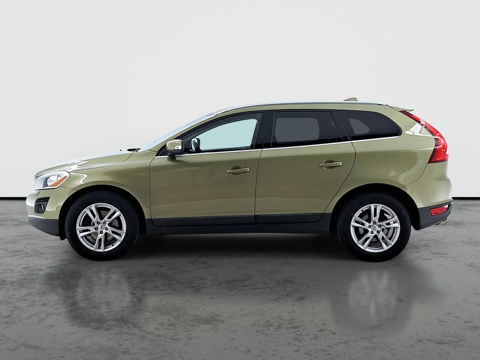 Volvo XC60, D5, 4X4, Serv.kniha, Navi - fotka 3