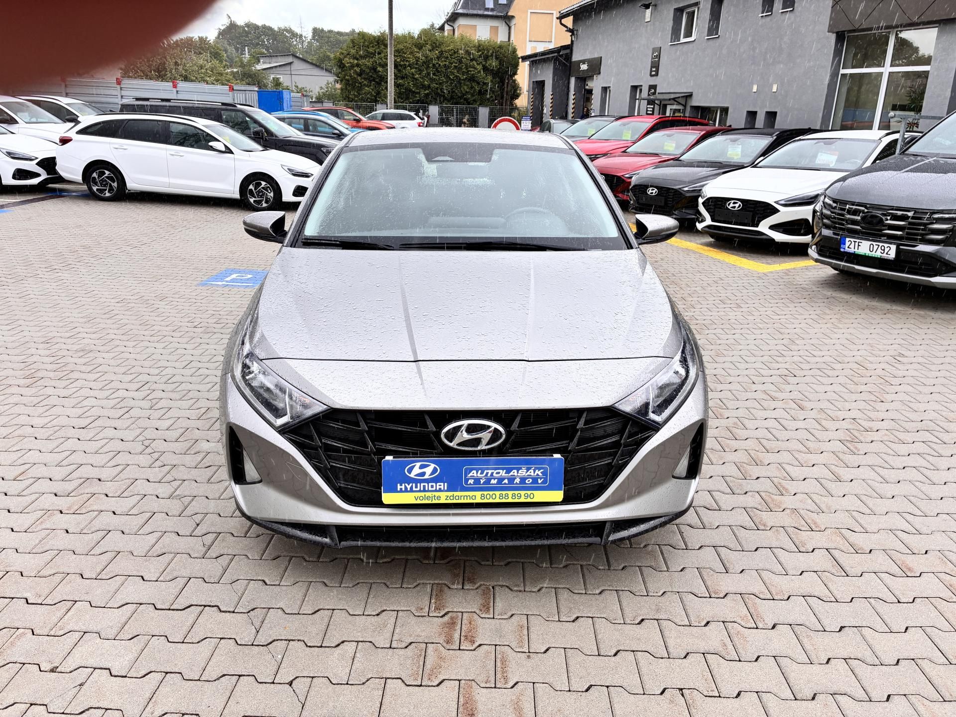 Hyundai i20, 1.2i 62kW COMFORT CLUB KLIMA - fotka 2