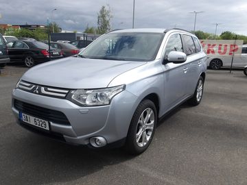 2,3DI-D 4x4 ČR 7 MÍST ! 2.MAJ.