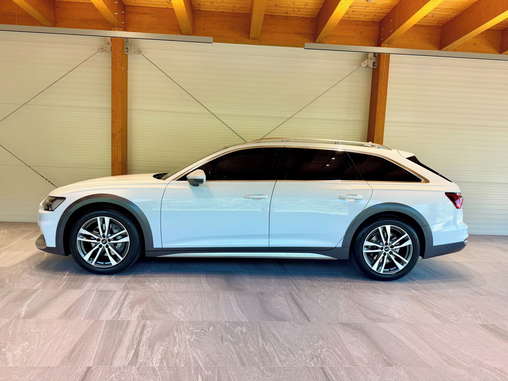 Audi A6 allroad, 50 TDi quattro Tiptronic - fotka 4
