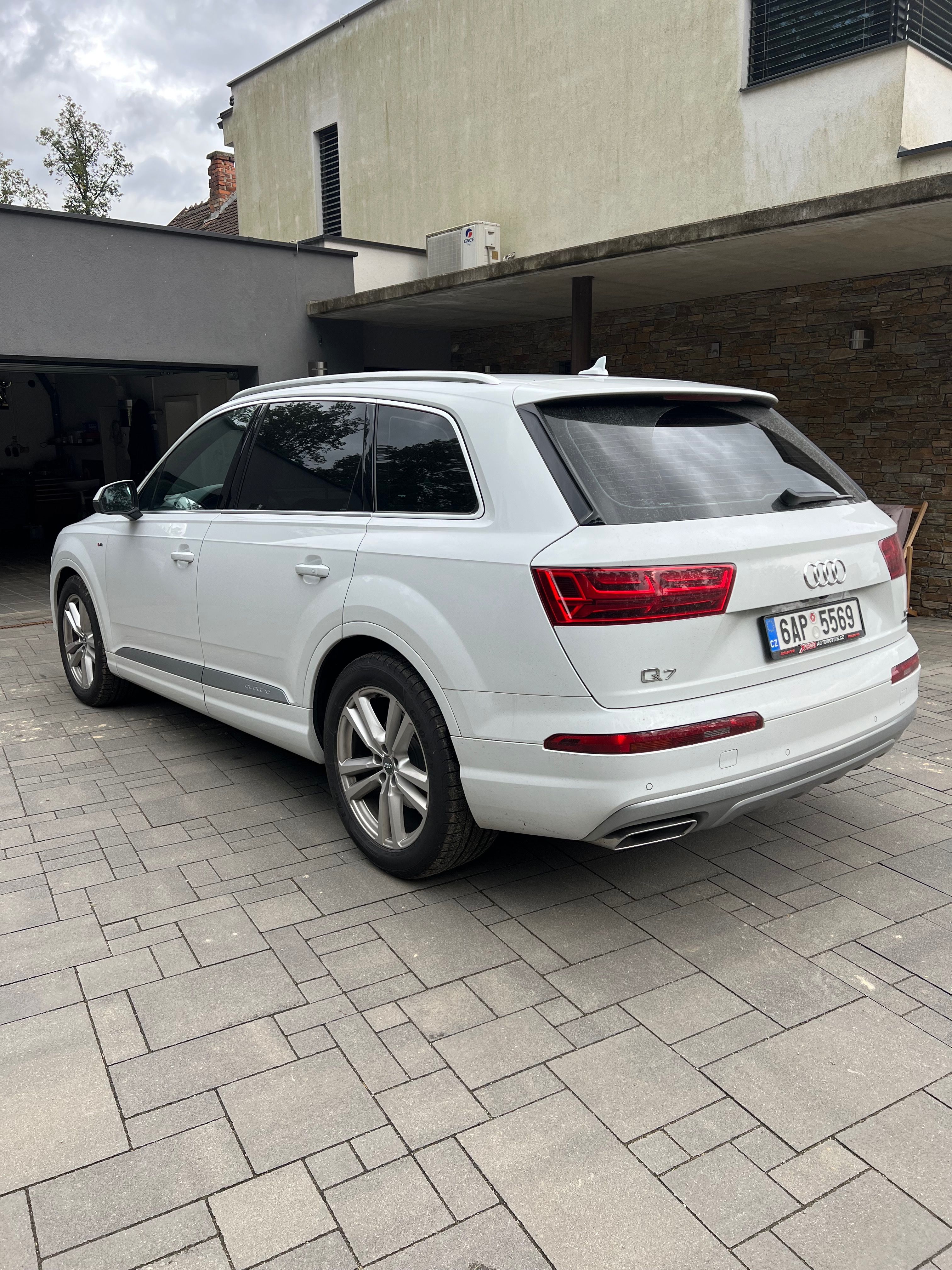 Audi Q7, Prodej Audi Q7 s- line - fotka 6