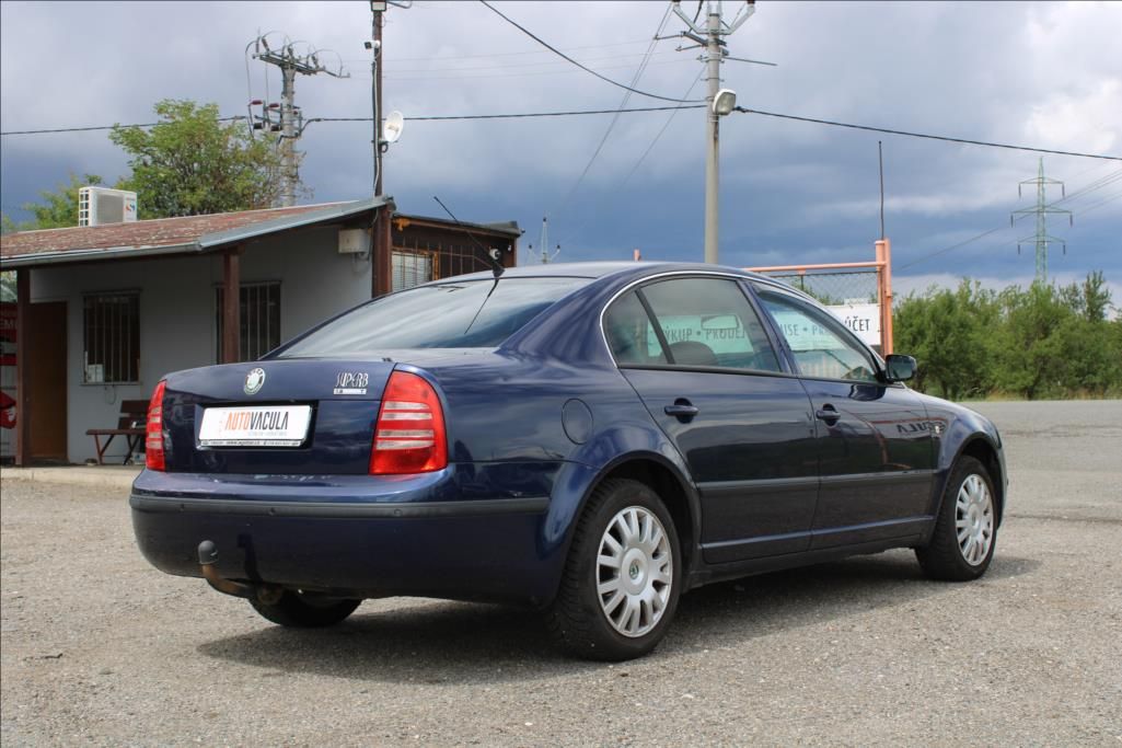Škoda Superb, 1,8 T  DIG.KLIMA, TAŽNÉ - fotka 5