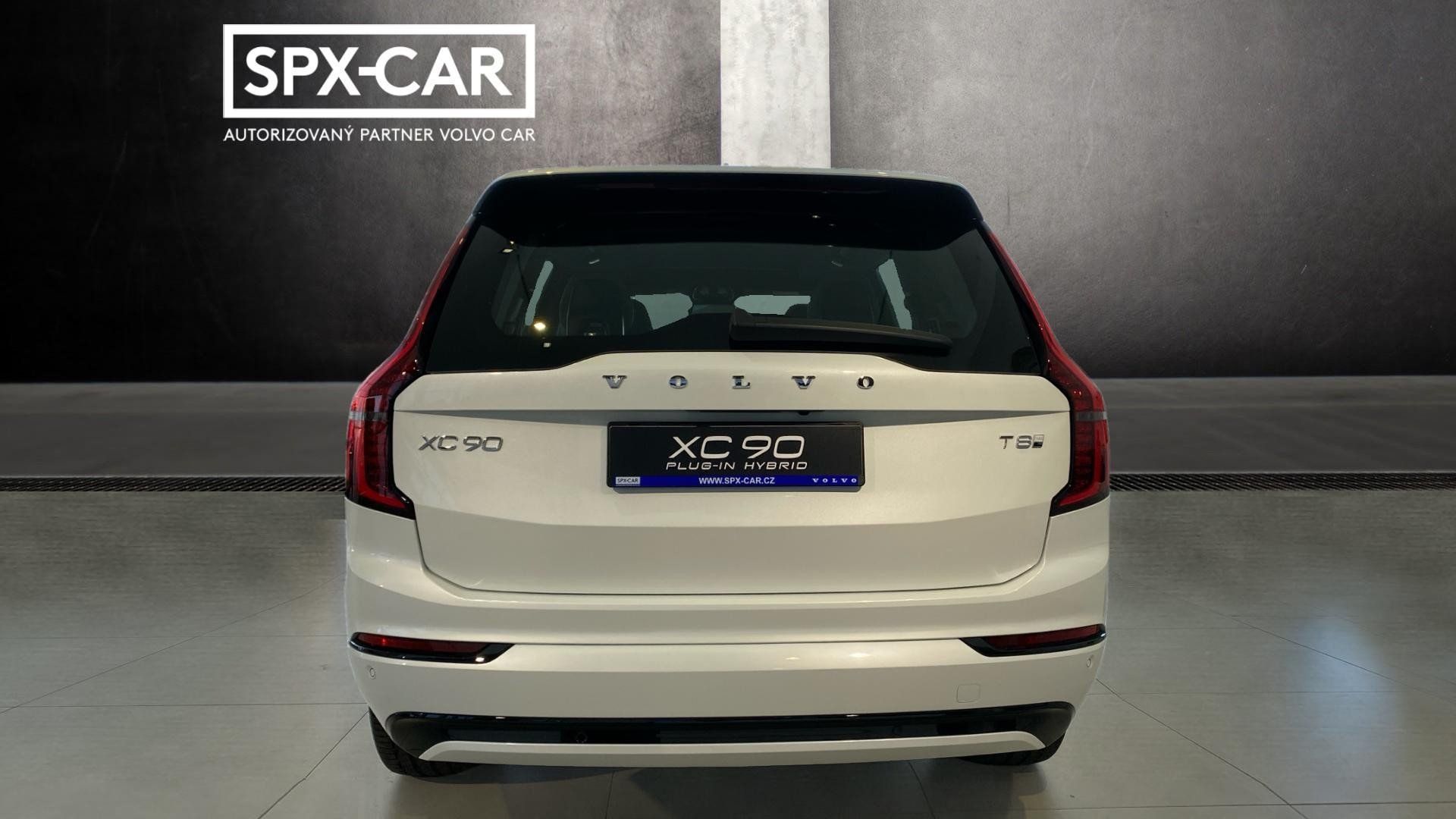 Volvo XC90, ULTRA DARK, T8 AWD, 228+107 kW - fotka 5