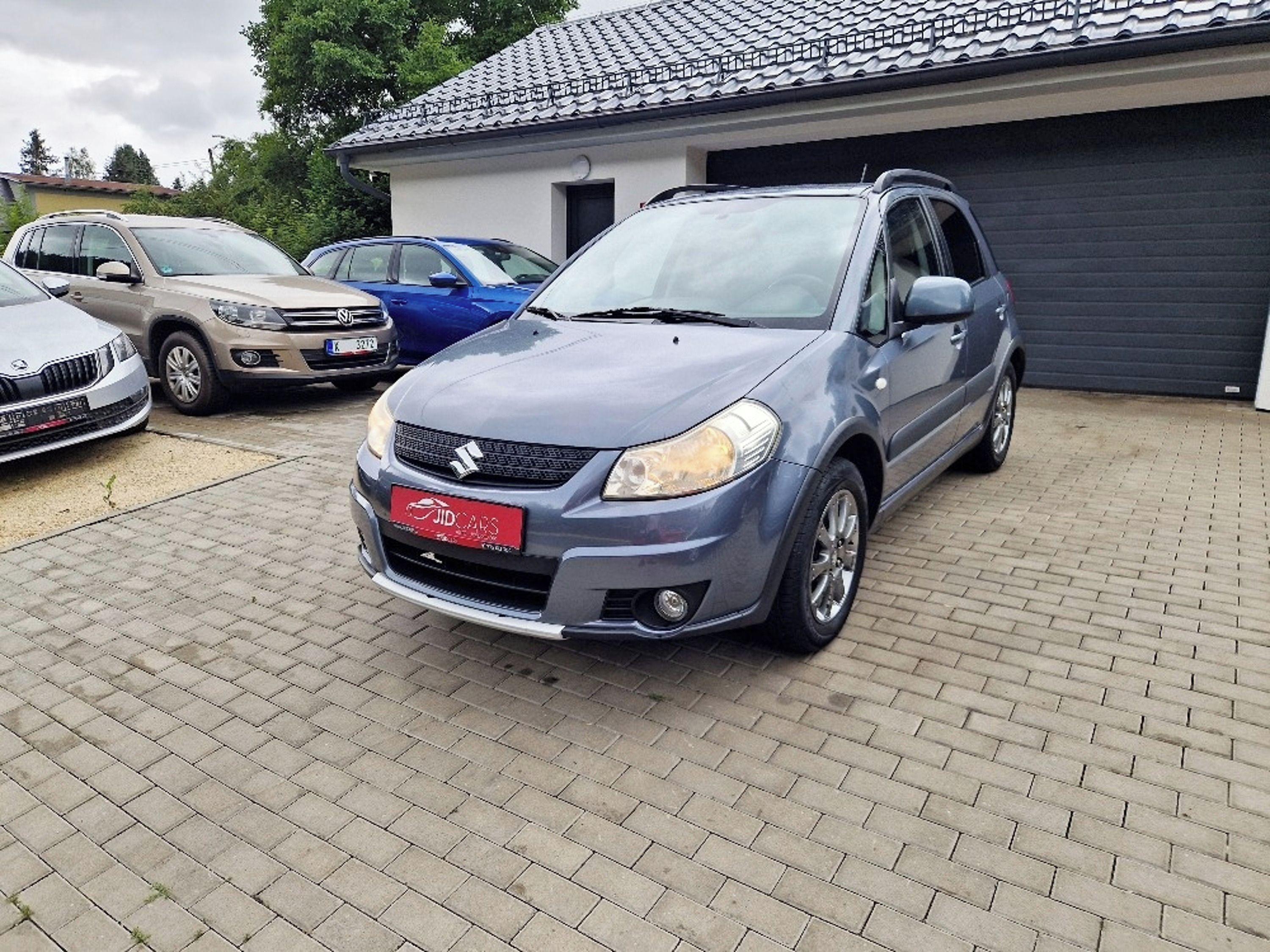 Suzuki SX4, 1.6 (79 kW), tažné - fotka 2
