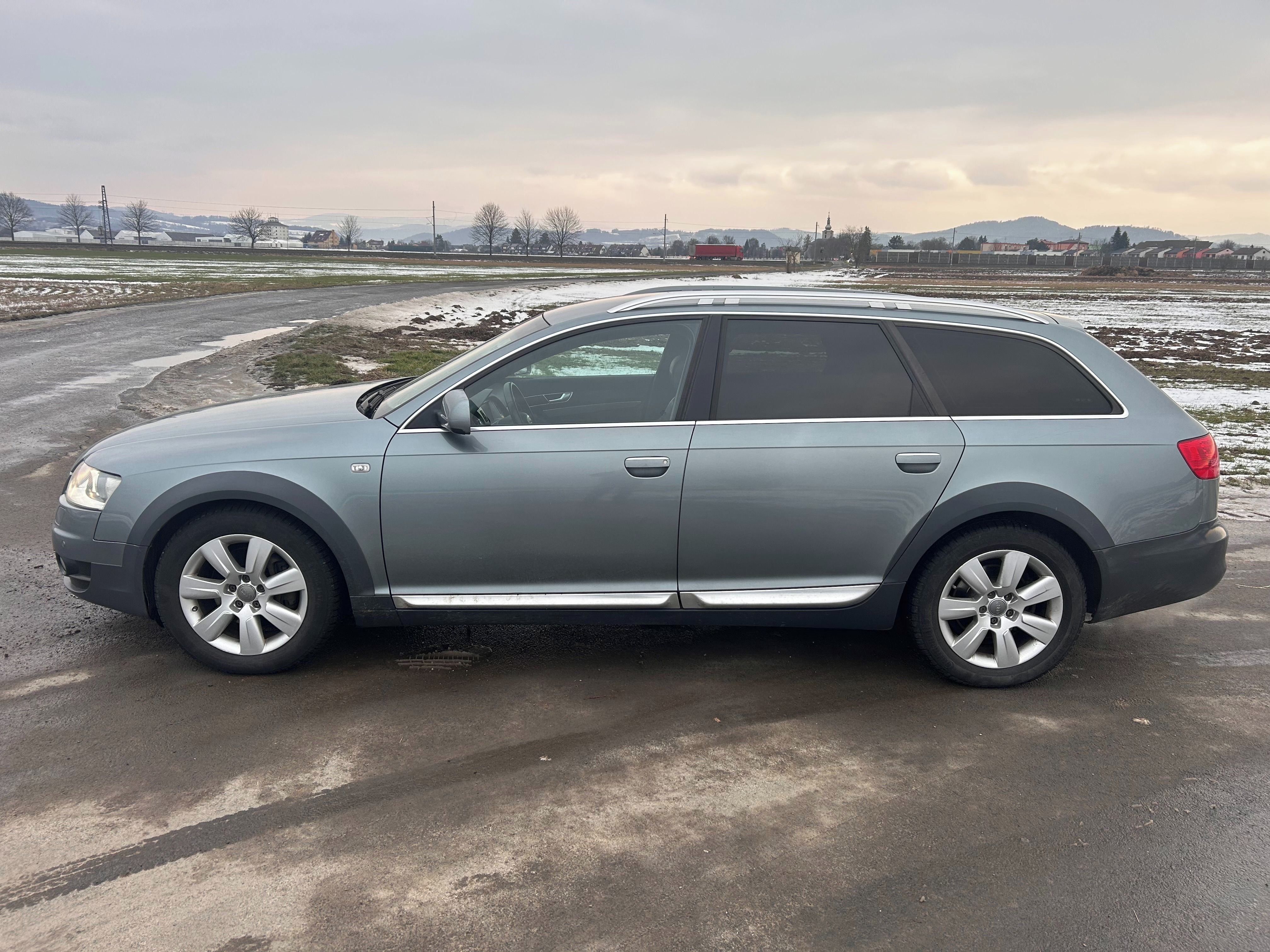 Audi A6 allroad, AUDI A6 ALLROAD 3.0 TDI QUA - fotka 4