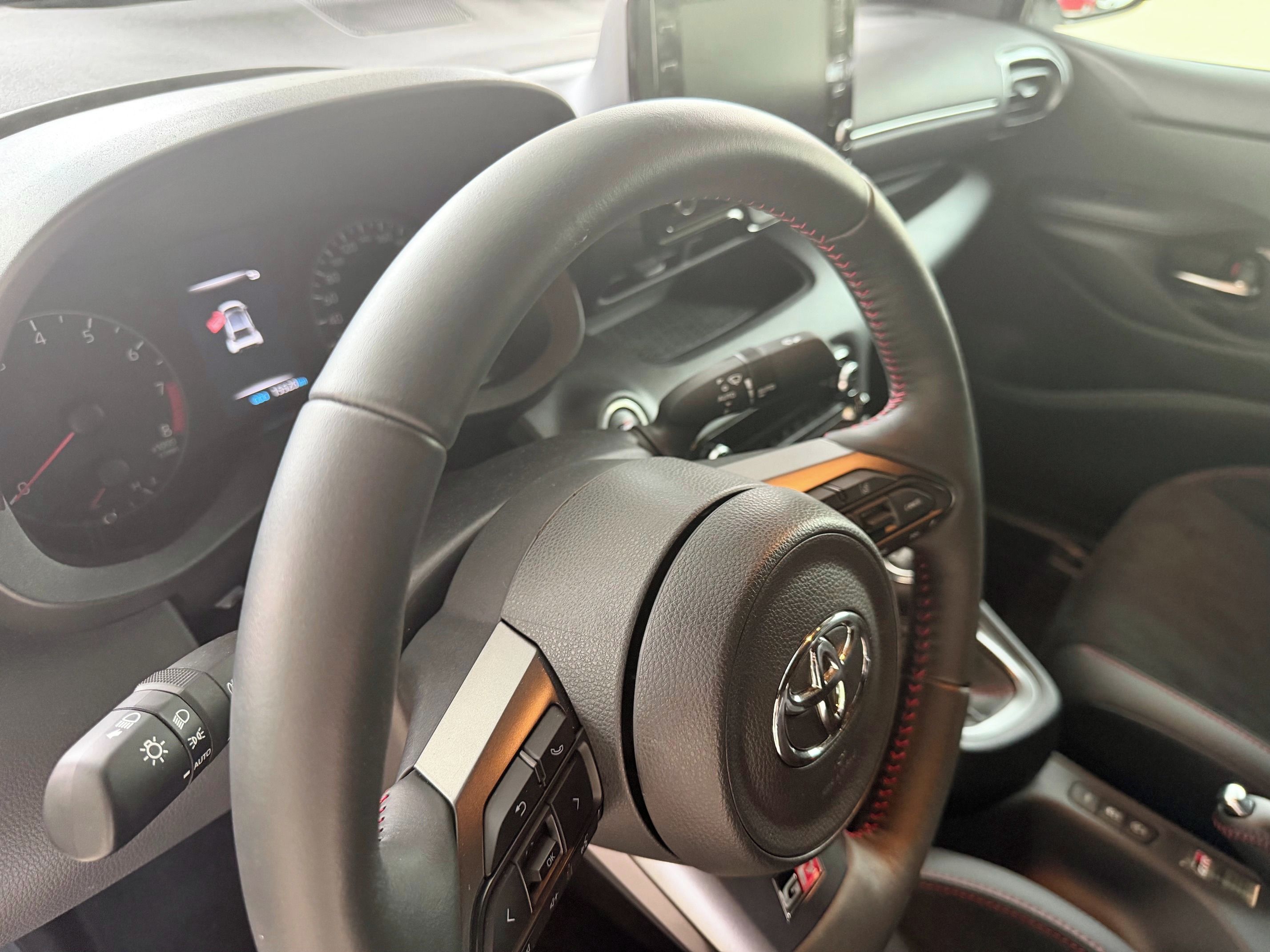 Toyota GR Yaris, v úpravách navíc za 665.566,- - fotka 5