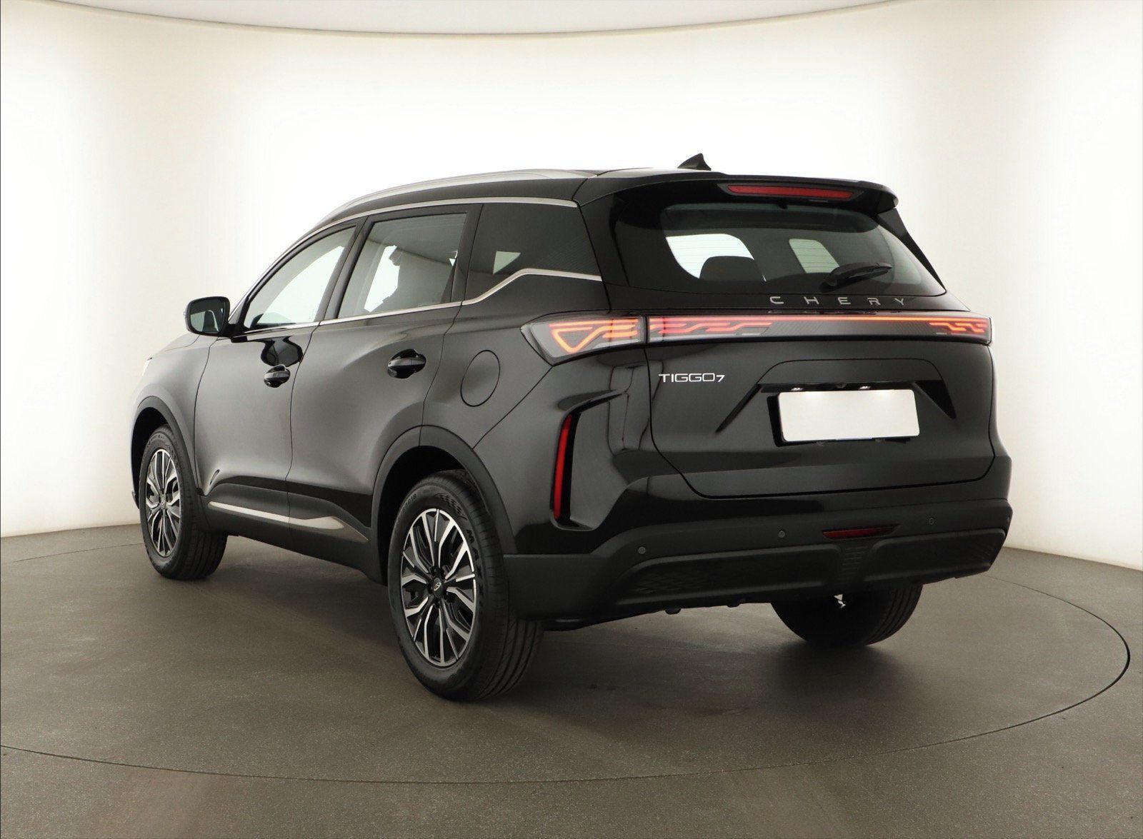 Chery Tiggo 7, 1.6 TGDI, Luxury, Záruka - fotka 4