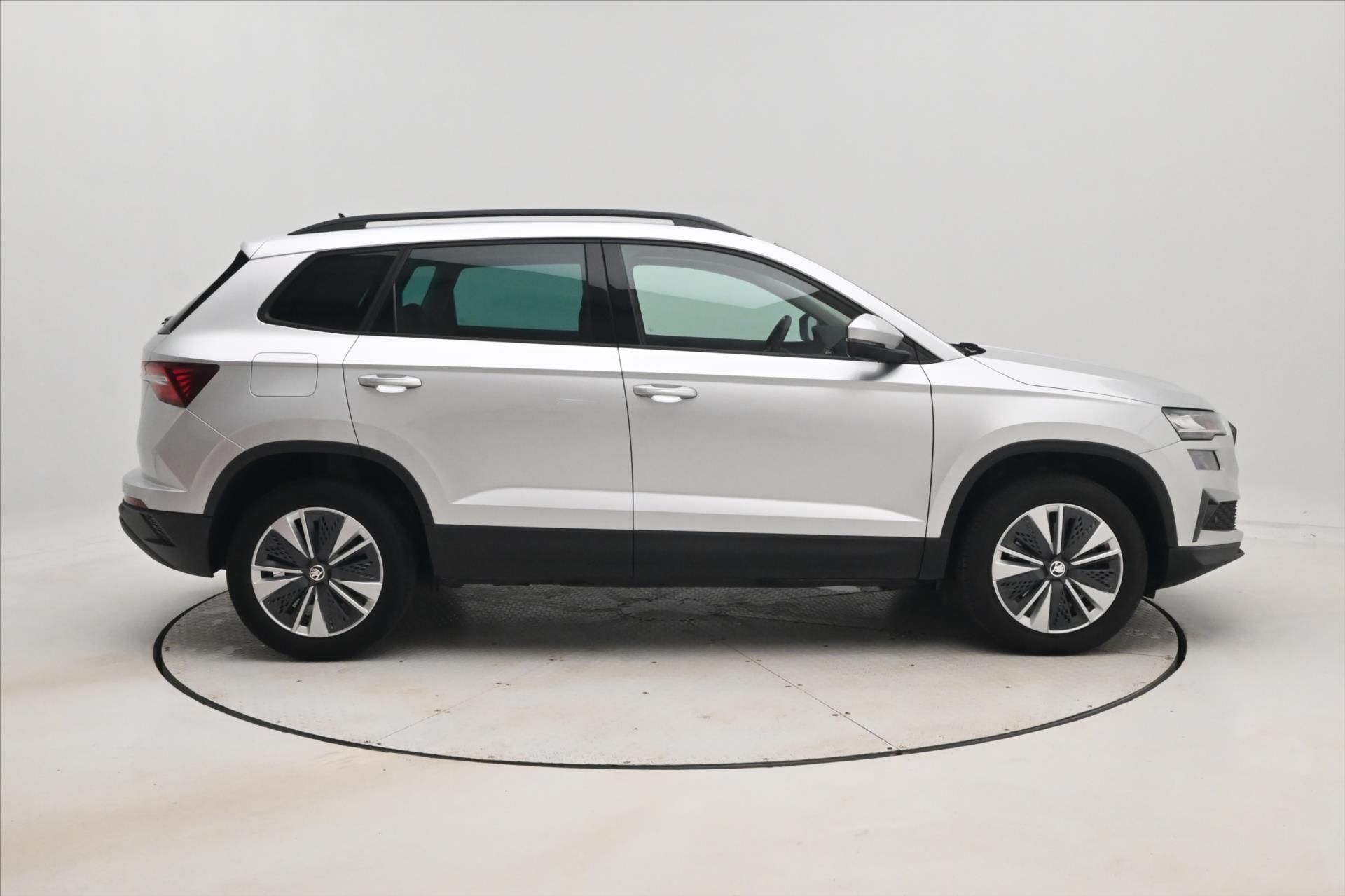 Škoda Karoq, 2,0 TDI 85 kW DSG Ambition Zár - fotka 4