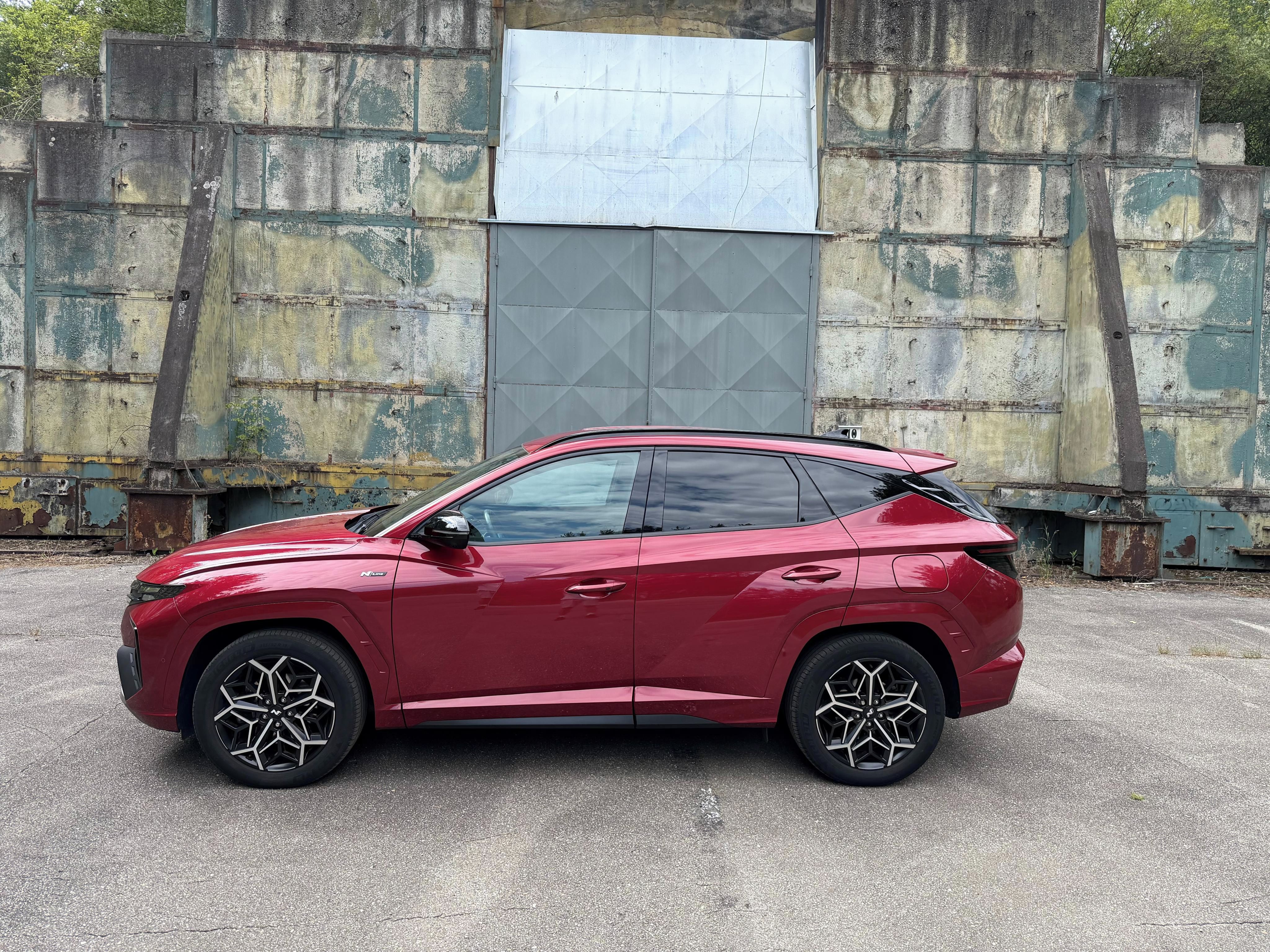 Hyundai Tucson, N-Line 4x4 Plug-in Hybrid ČR - fotka 5