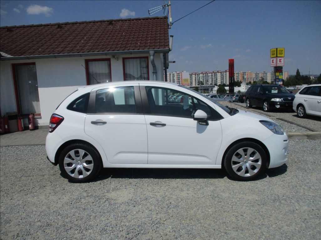 Citroën C3, 1,2 VTi,klima,serv.kn.CZ - fotka 5