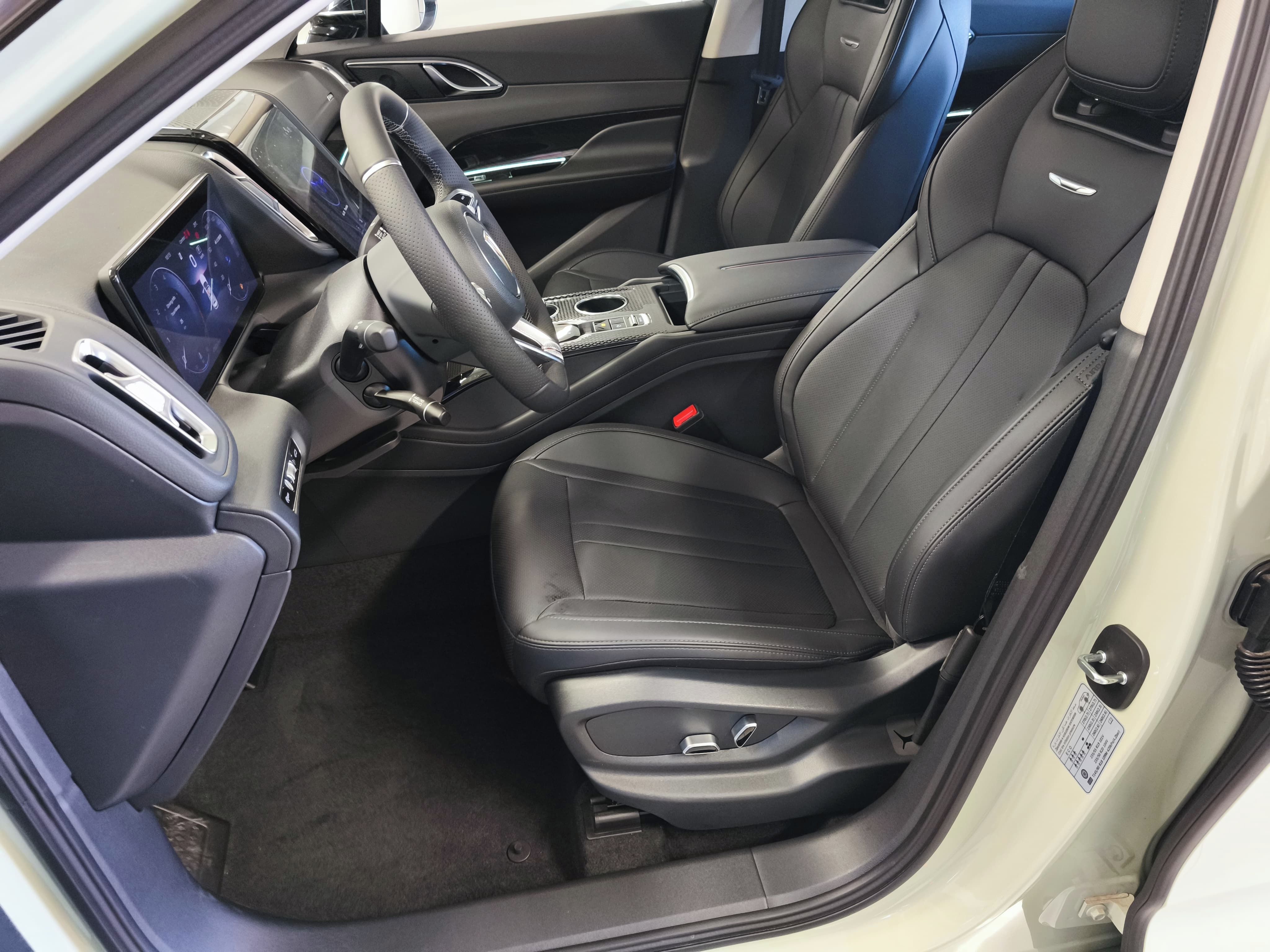 Hongqi HS3, 1,5 T 2WD !AKCE! - fotka 5
