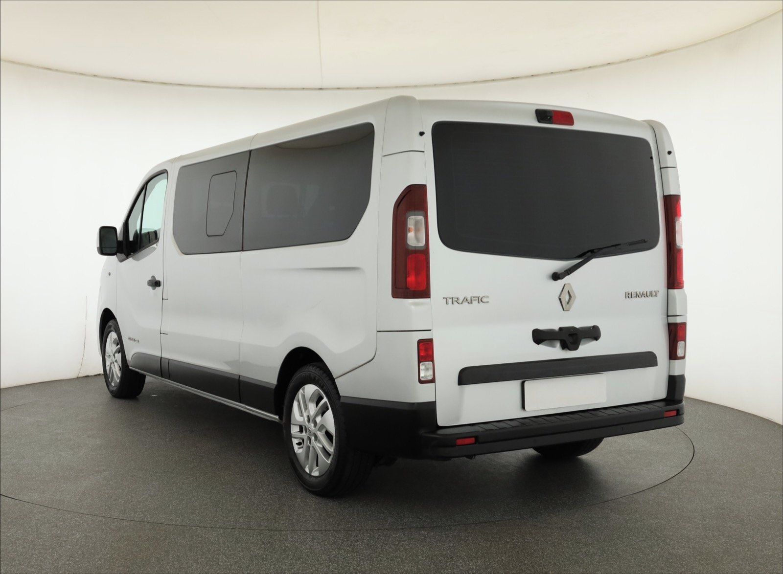 Renault Trafic, 1.6 dCi, Bus, 8Míst, Klima, ČR - fotka 4