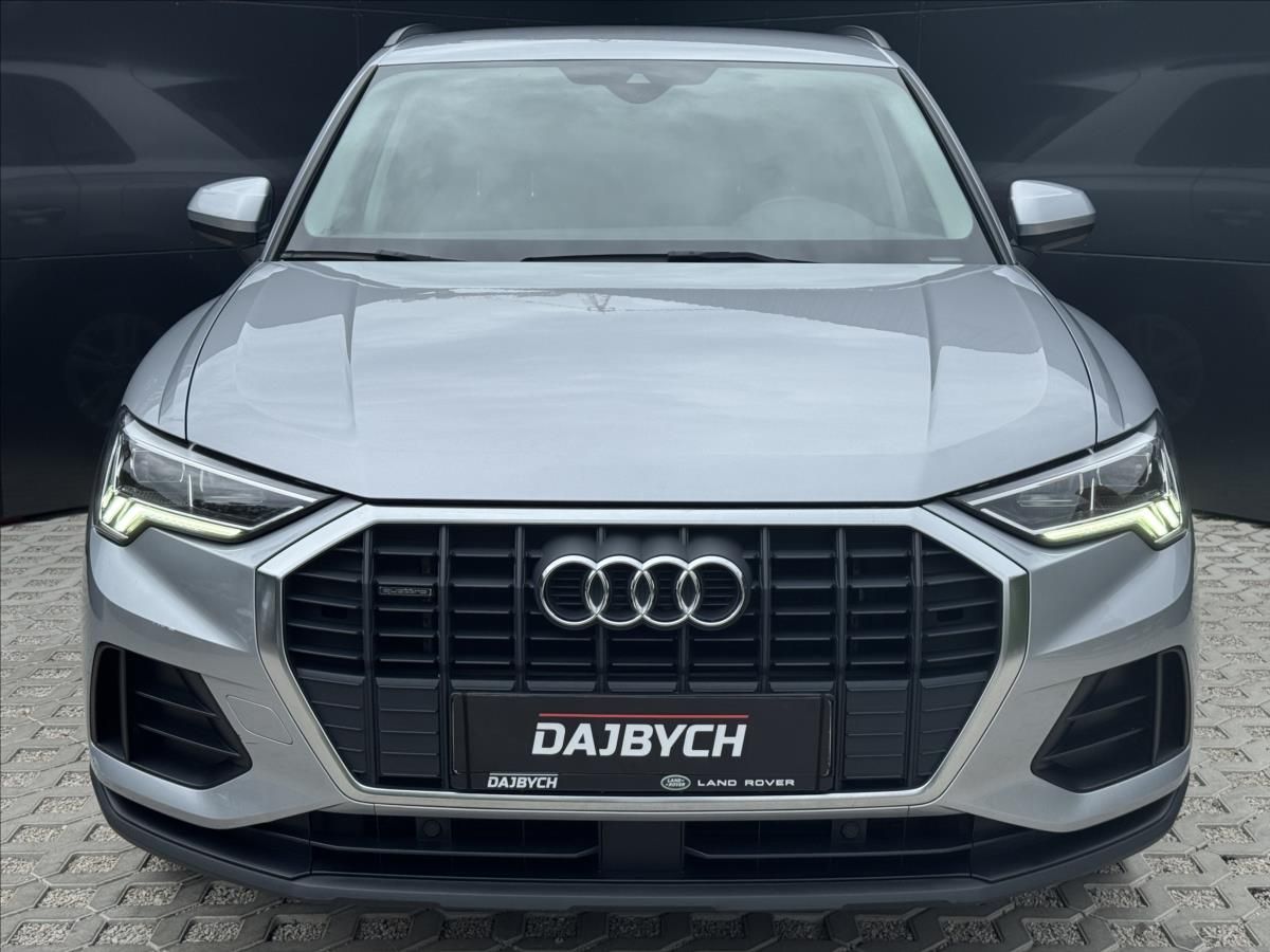 Audi Q3, 2,0 40TDI quattro S tronic DPH - fotka 4