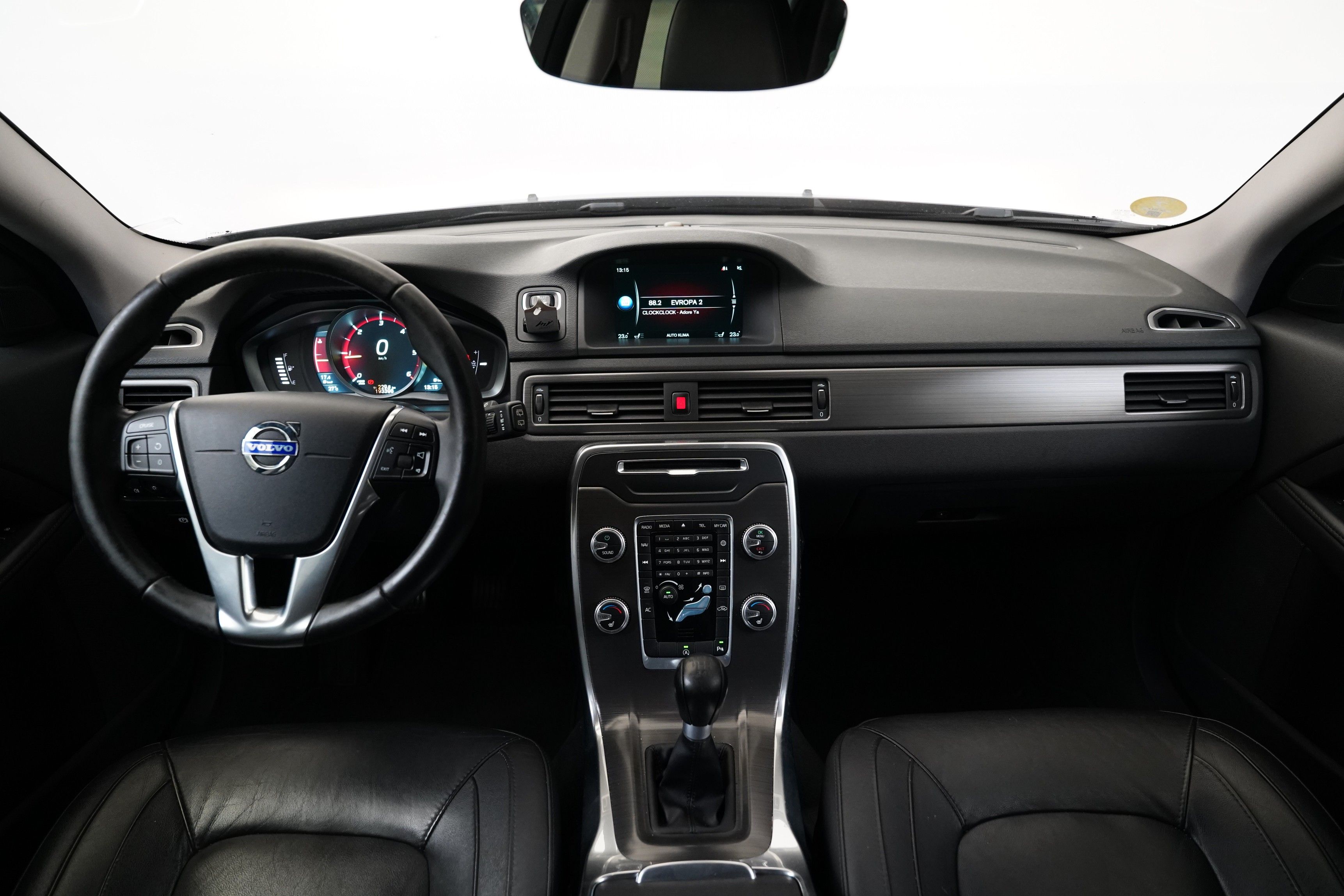 Volvo V70, 1.6 D2 84 kW Momentum - fotka 5