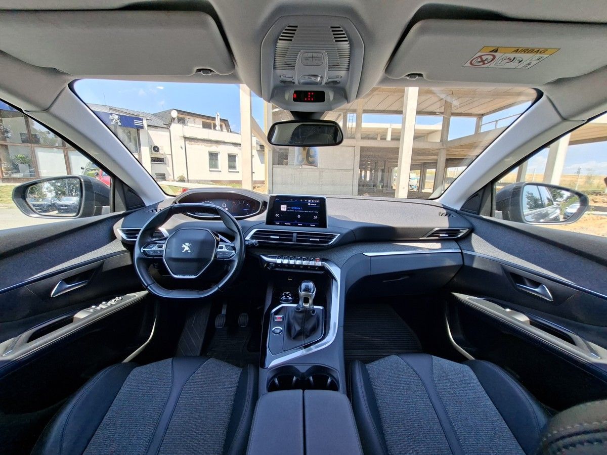 Peugeot 5008, ALLURE 1.5 BHDi 130k M6 - fotka 2