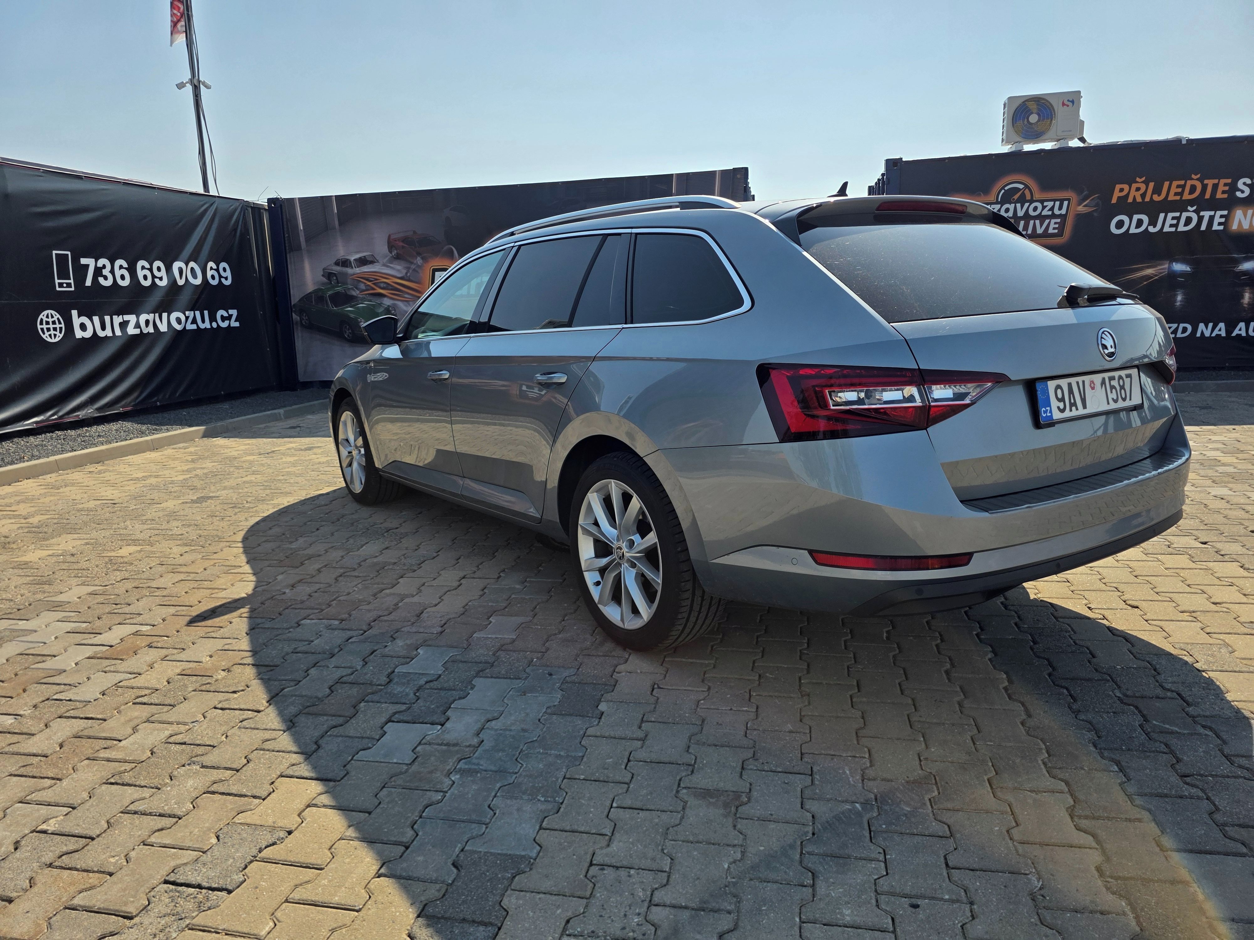 Škoda Superb, 2.0TDI, 110kw, 2016, doložený - fotka 4
