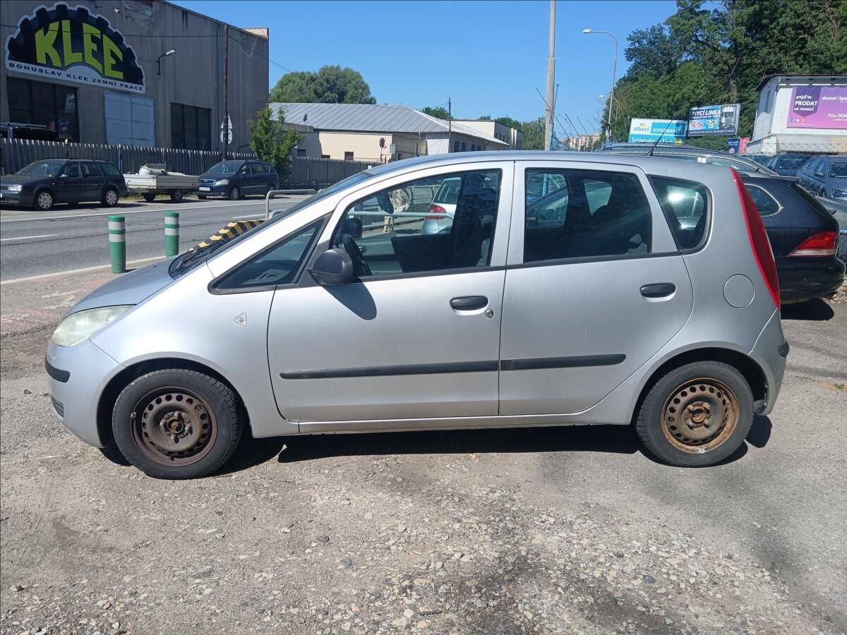 Mitsubishi Colt, 1,1 MPi - fotka 6