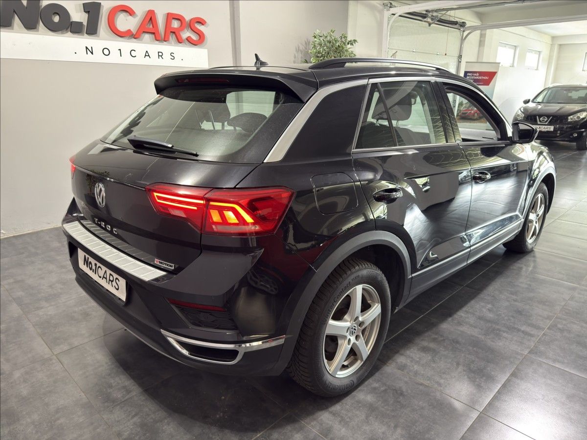 Volkswagen T-Roc, 2,0   TDI 4MOTION ACC LED - fotka 5
