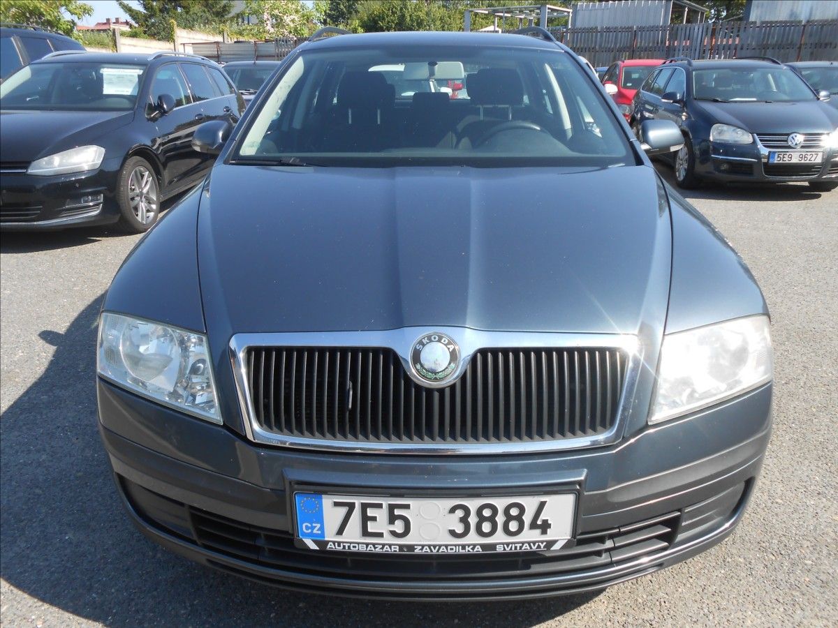Škoda Octavia, 1,9 TDi 77Kw - fotka 2