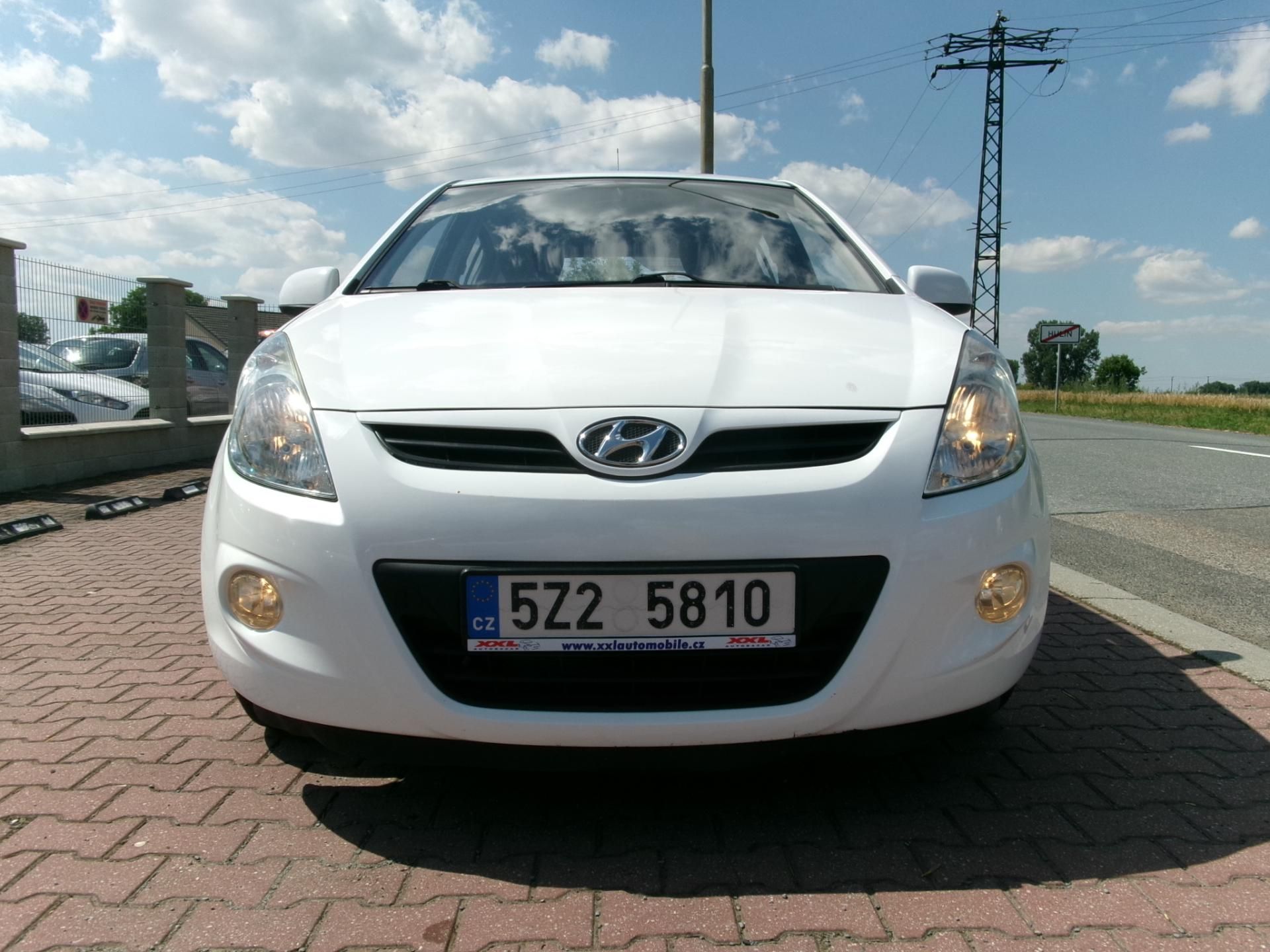 Hyundai i20, 1,2i KLIMA ČR ISOFIX - fotka 2