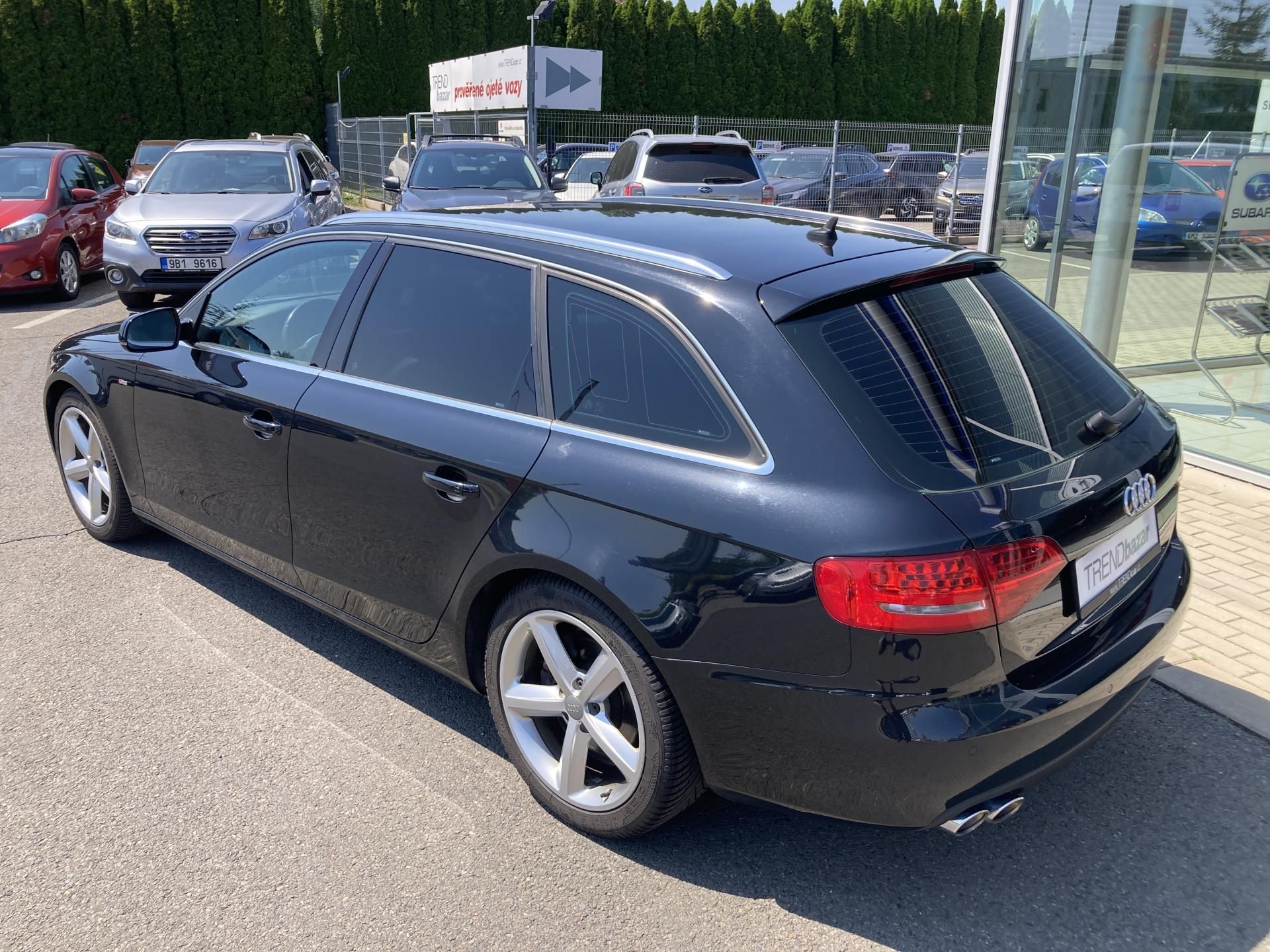 Audi A4 Avant, S-line 3,0TDi V6 176kW - fotka 6