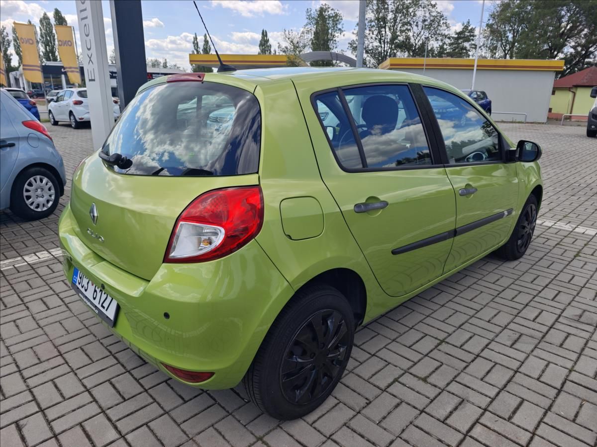 Renault Clio, 1,2 16V  Authentique - fotka 6