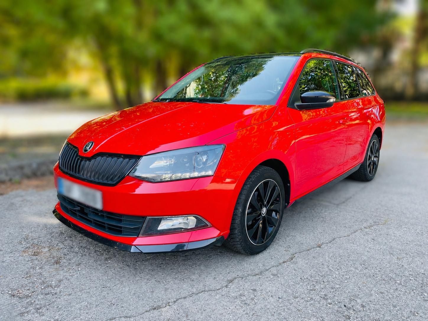 Škoda Fabia, 1.2TSI 66kW Monte Carlo - fotka 2