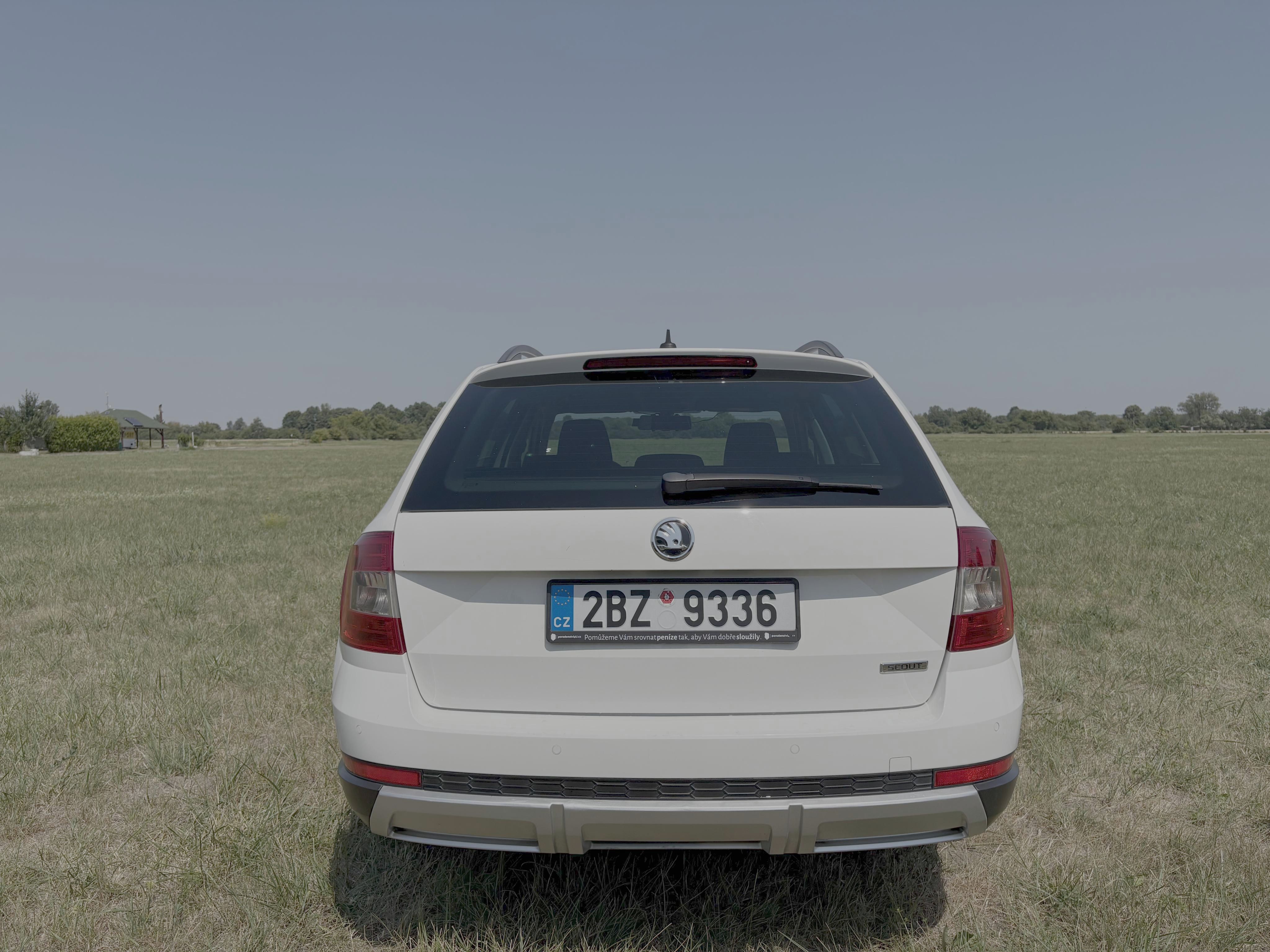 Škoda Octavia, Škoda Octavia Scout 2.0 TDI - fotka 5
