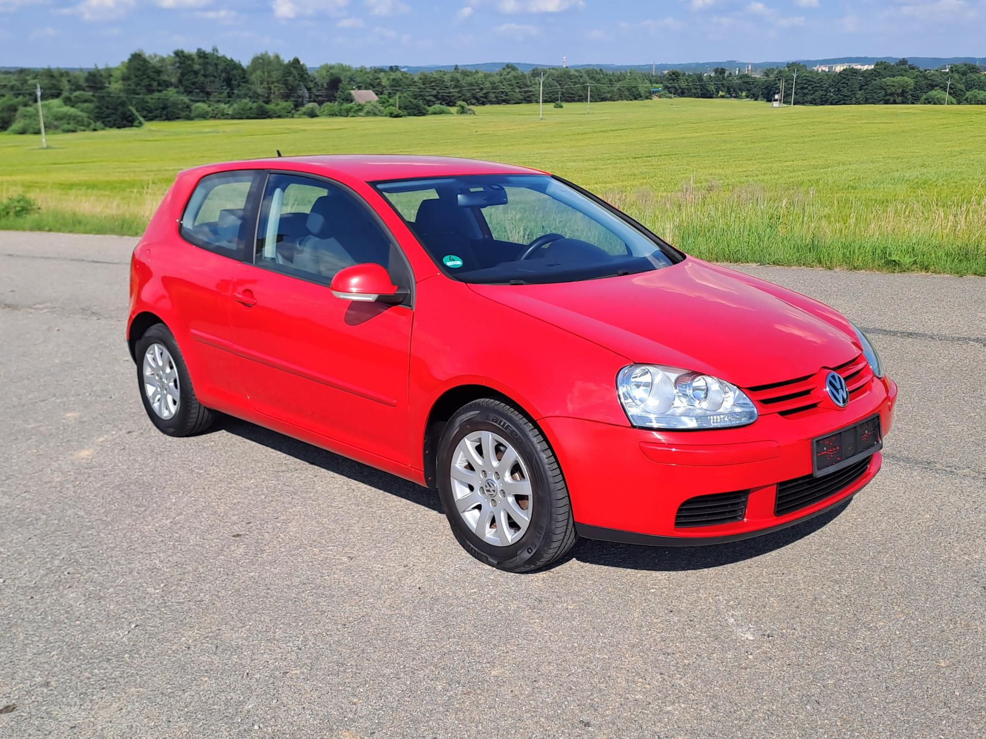 Volkswagen Golf, 1.4 16V PĚKNÝ STAV - fotka 3