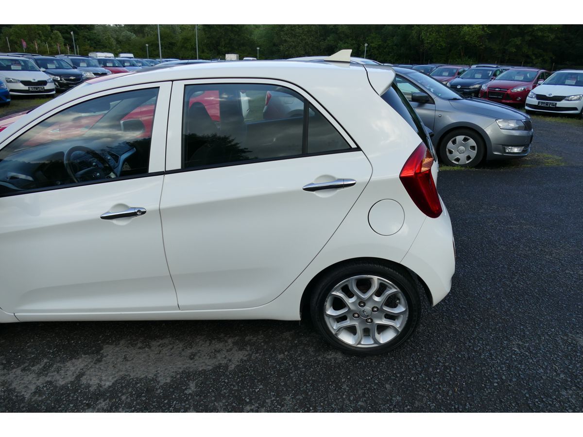 Kia Picanto, 1,0 51KW KLIMA - fotka 6