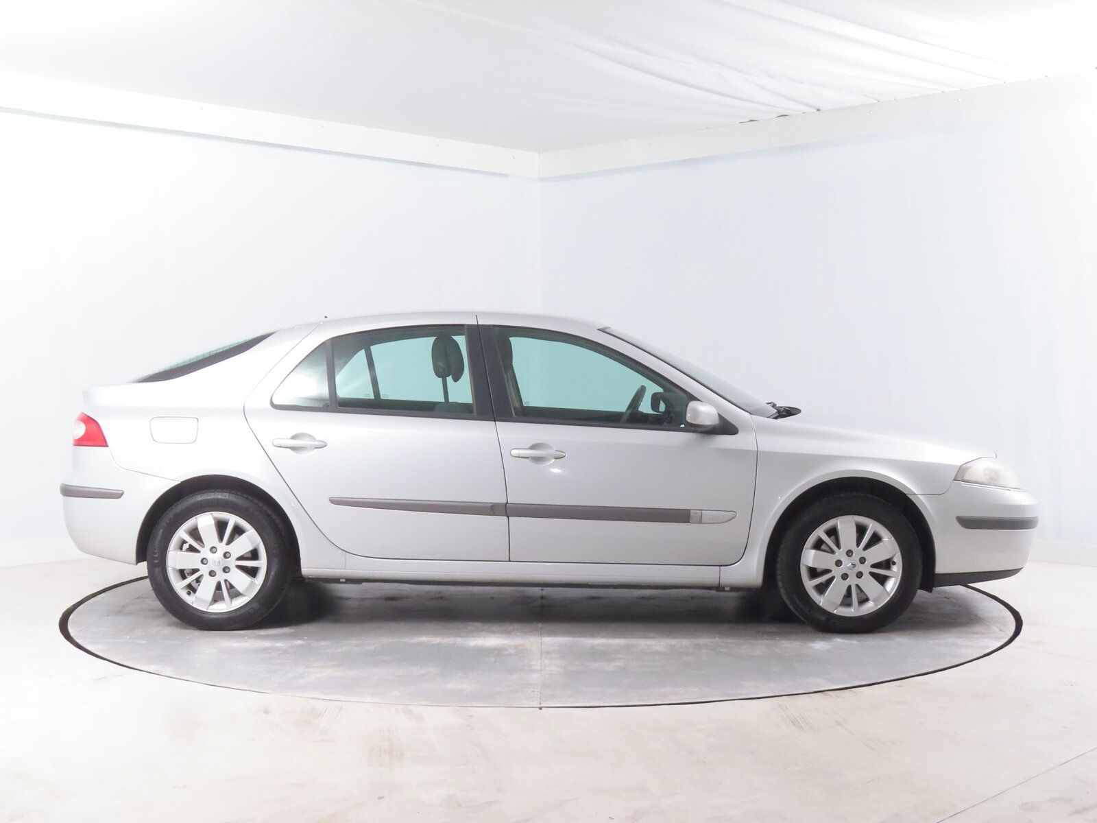 Renault Laguna, 1.6 16V, po STK - fotka 6