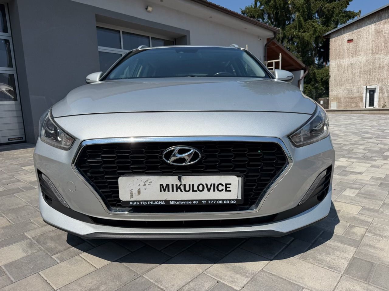 Hyundai i30, 1.0 T-Gdi 120 Komfort ČR - fotka 3