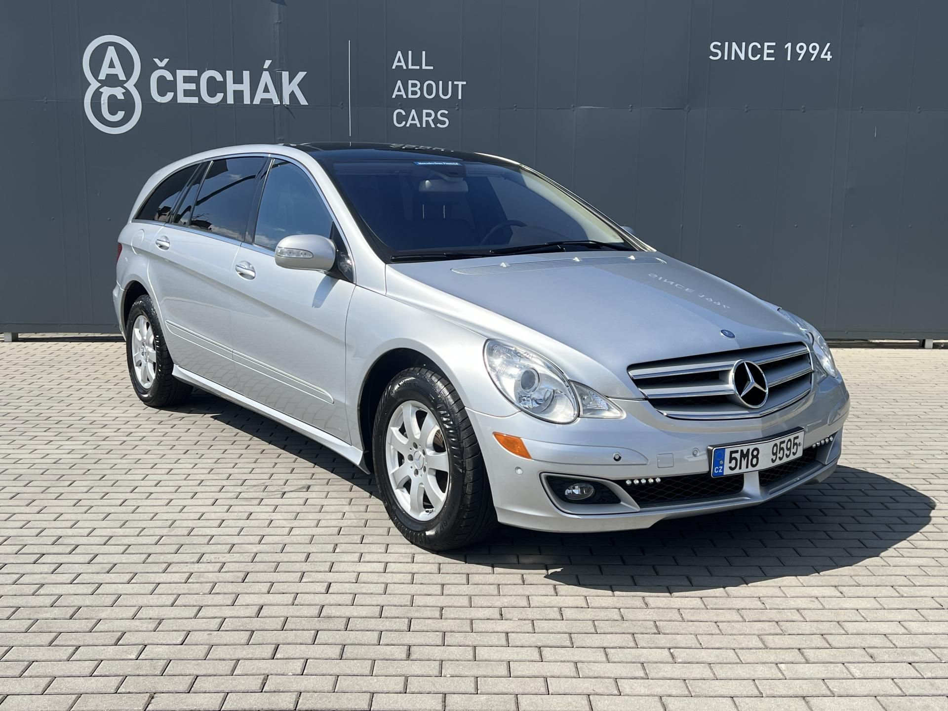 Mercedes-Benz Třídy R, 320 CDi 165kW - fotka 3