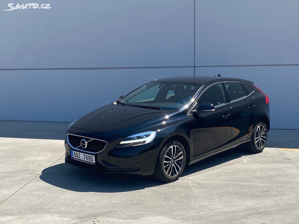 Volvo V40, Automat-Najezd pouze 87tis.