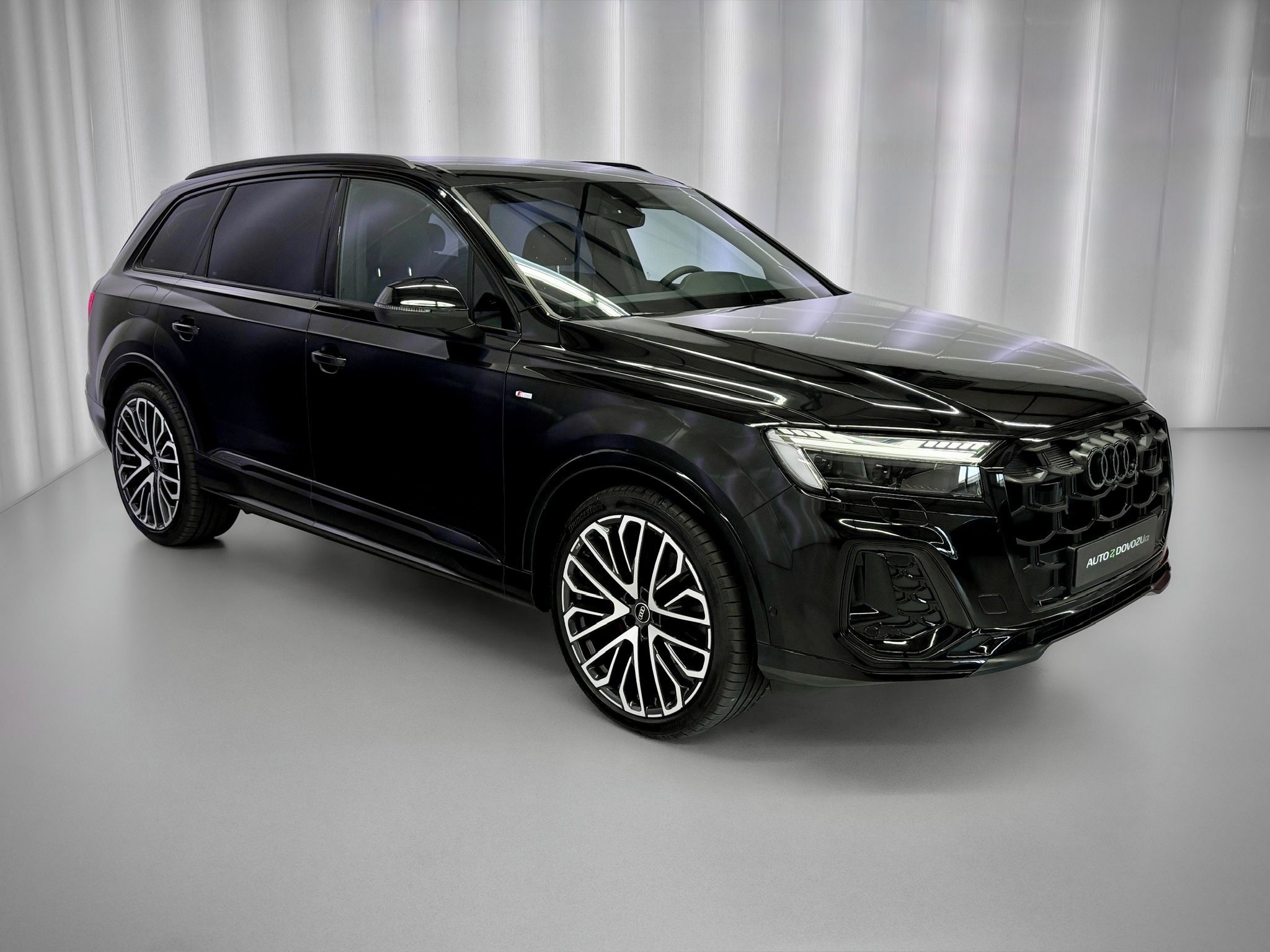 Audi Q7, 50 TDI 210 KW QUATTRO S-LINE, - fotka 4