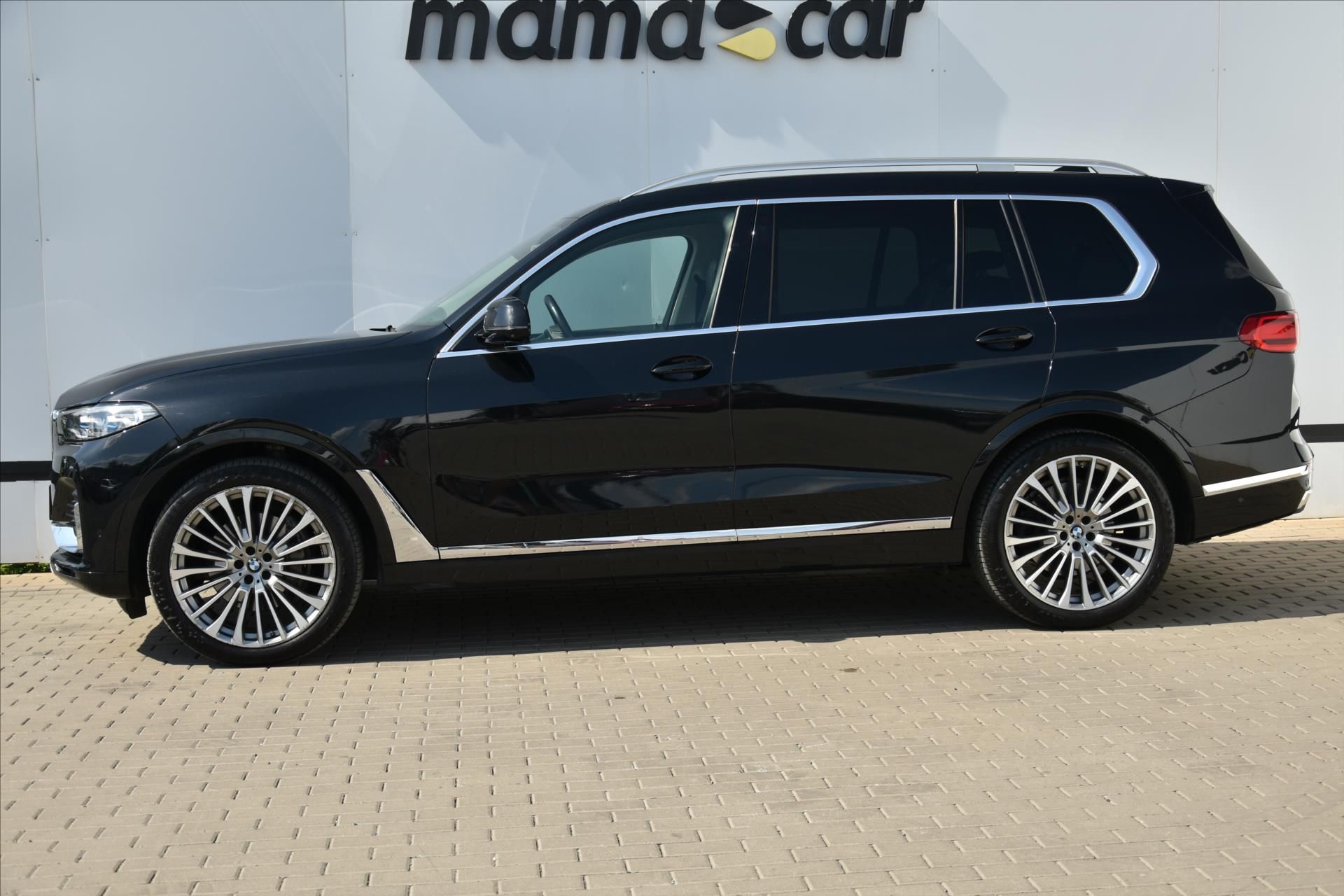 BMW X7, xDrive 40i M PAKET LASER ČR - fotka 4