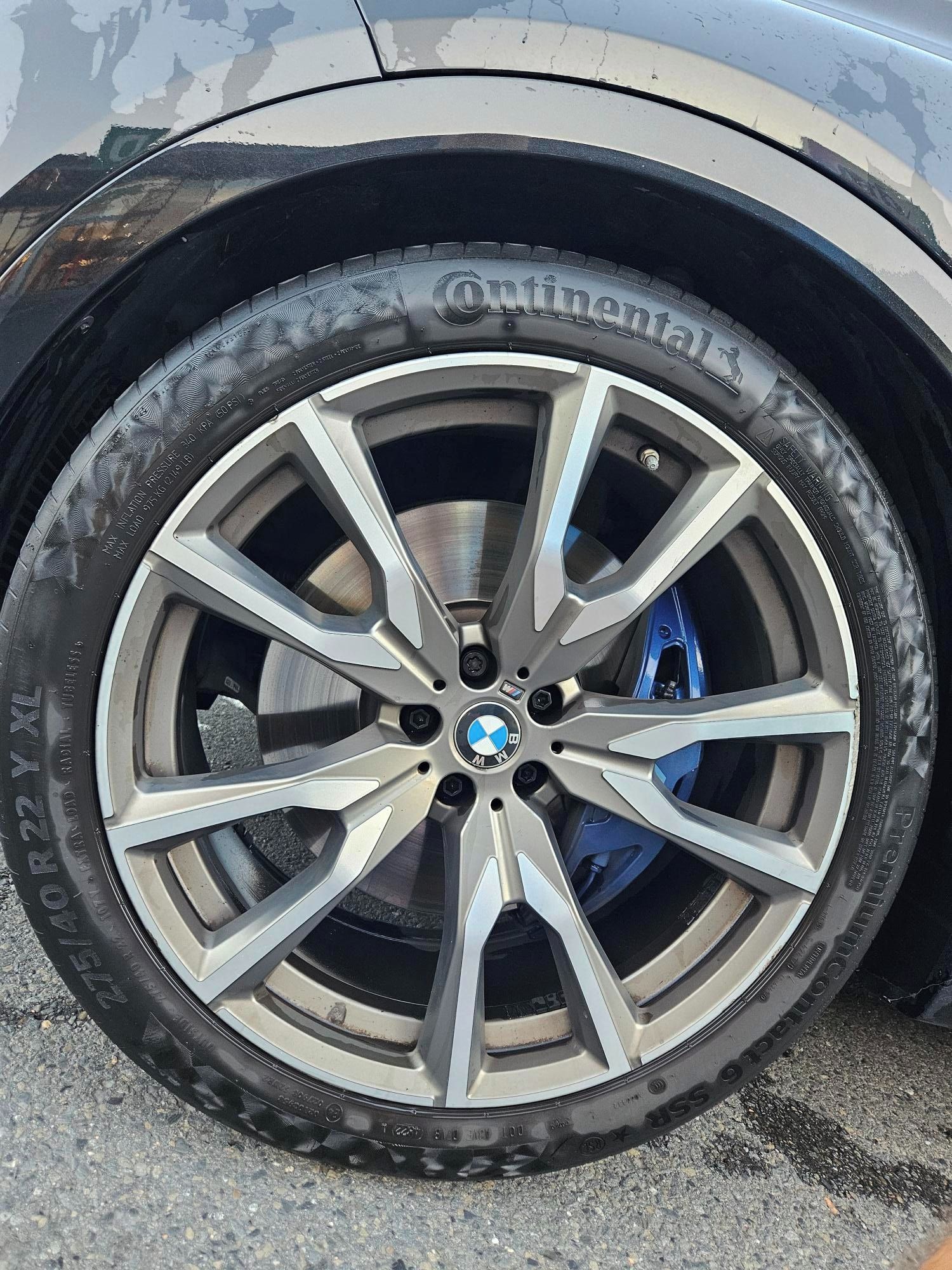 BMW X7, X7 M50i 4,4l - fotka 3