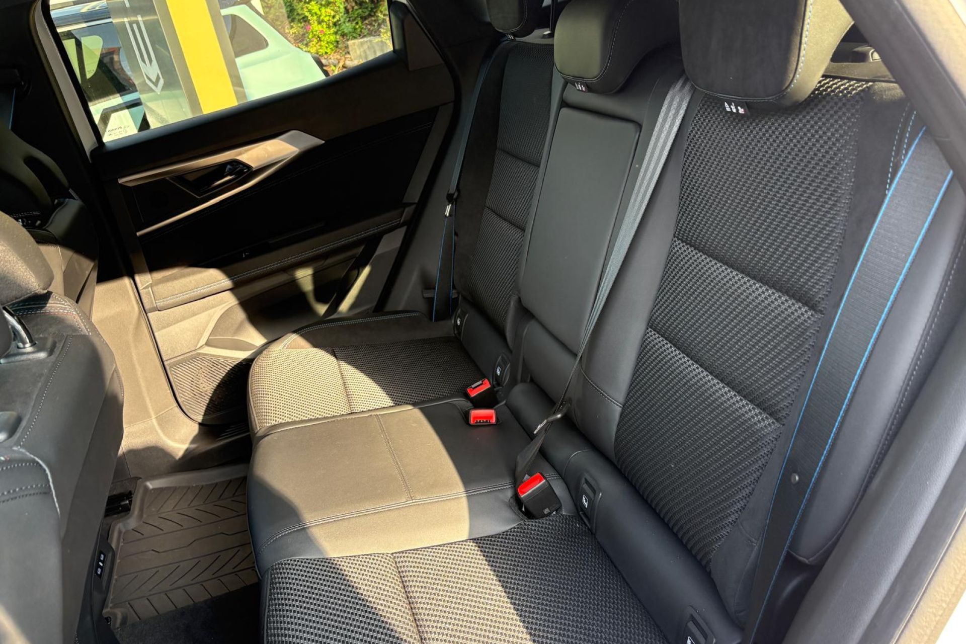 Renault Austral, Esprit Alpine 200k E-TECH - fotka 6