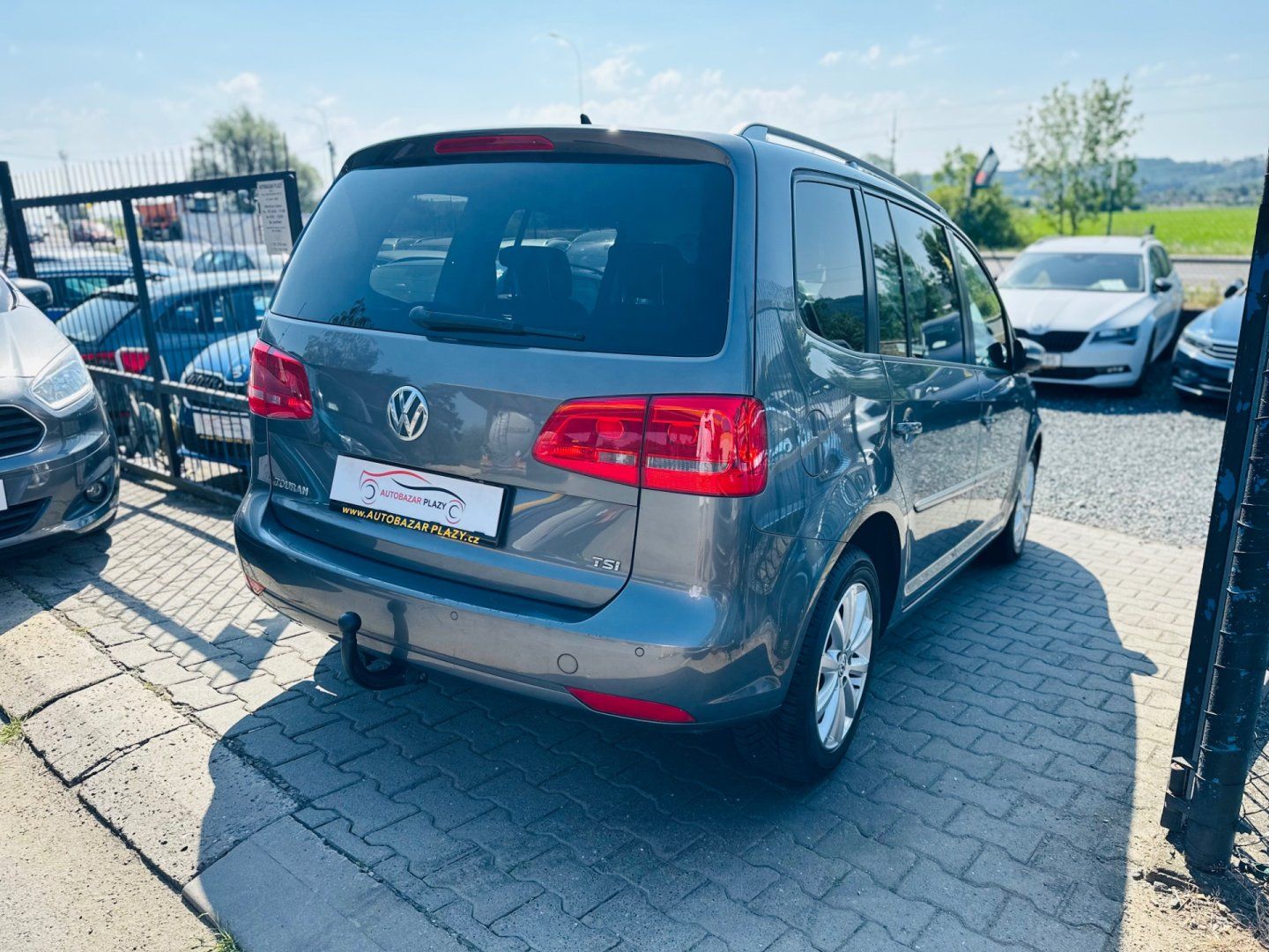 Volkswagen Touran, 1.4TSi DSG 103kW NAVI - fotka 6