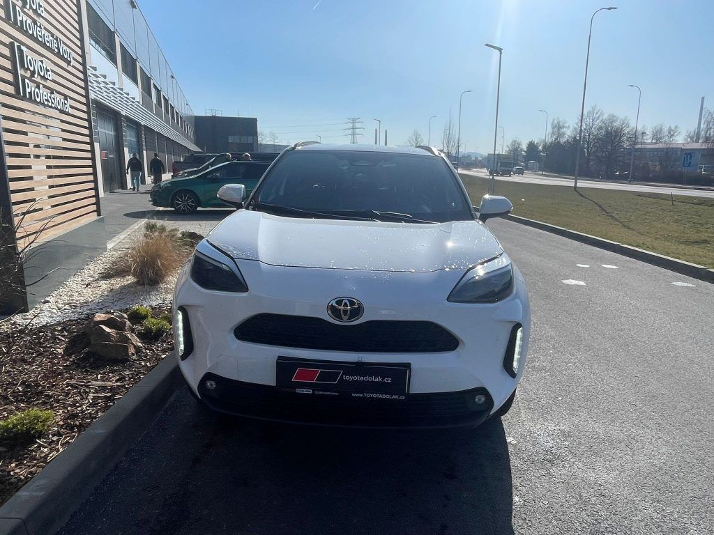Toyota Yaris Cross, 1.5 Hybrid 130 FWD Style - fotka 4